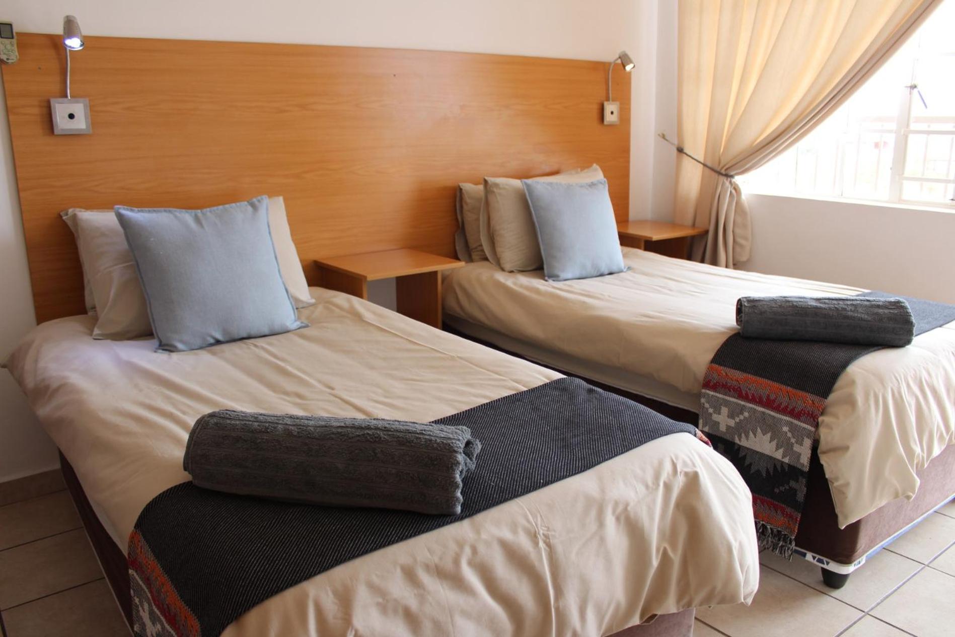 Deluxe King Room photo 1