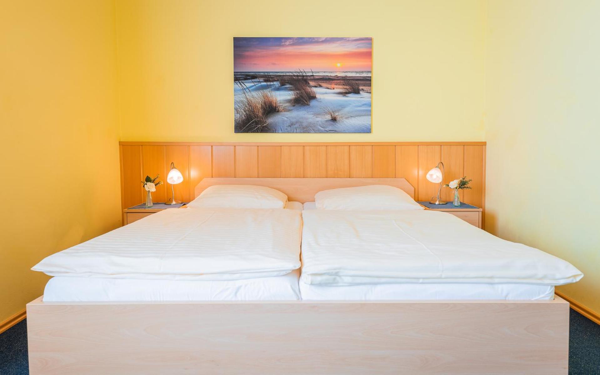 Double or Twin Room - Photo 6