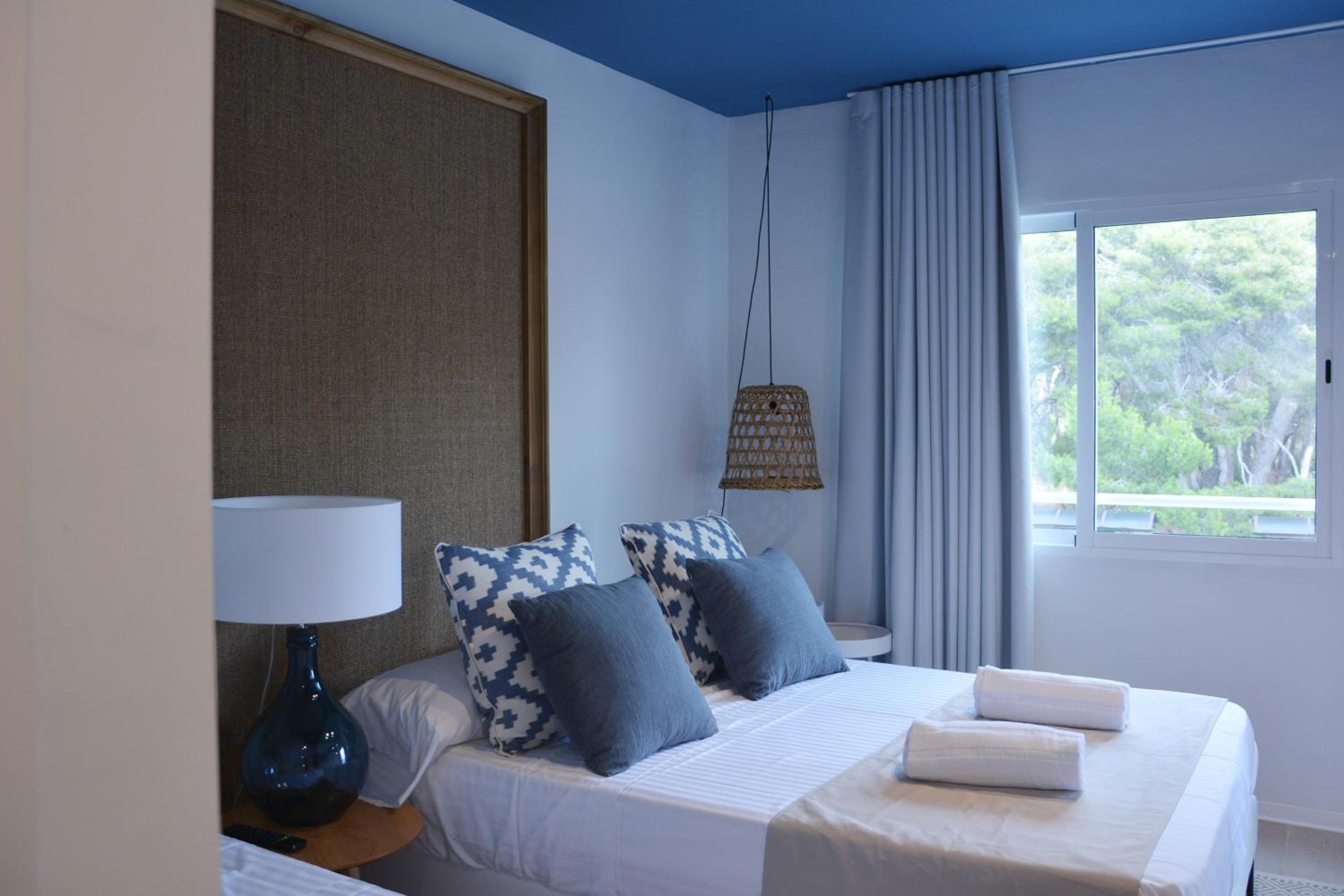 Triple Room - Photo 16