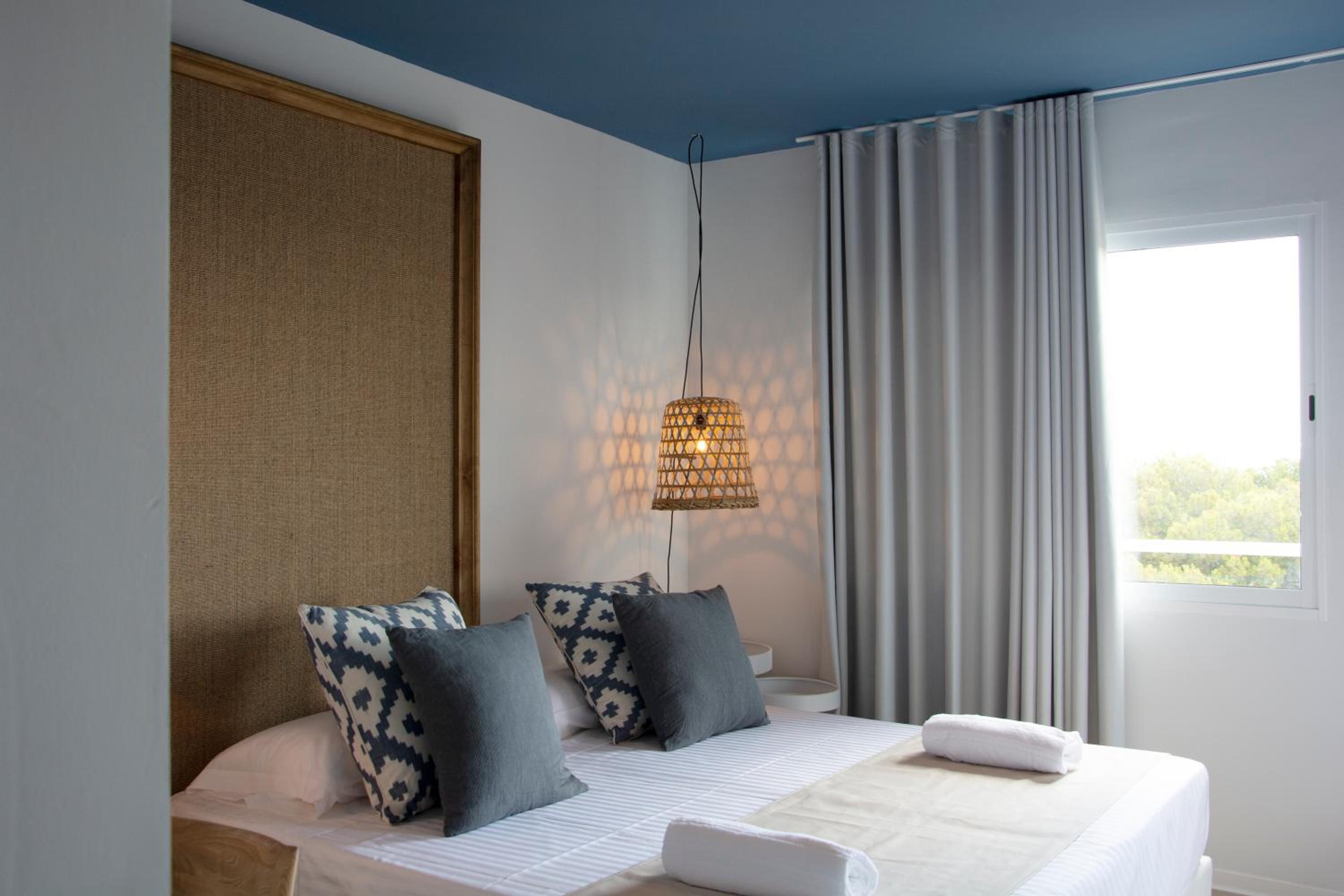 Superior Double Room - Photo 16