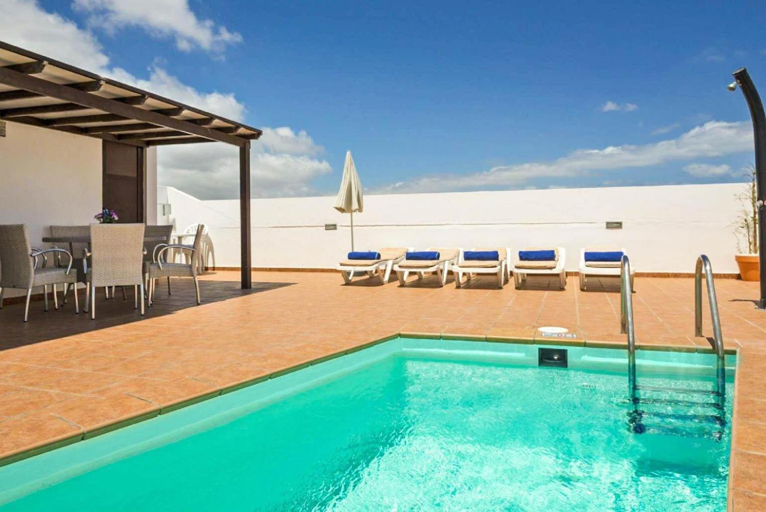 Villa con piscina privada