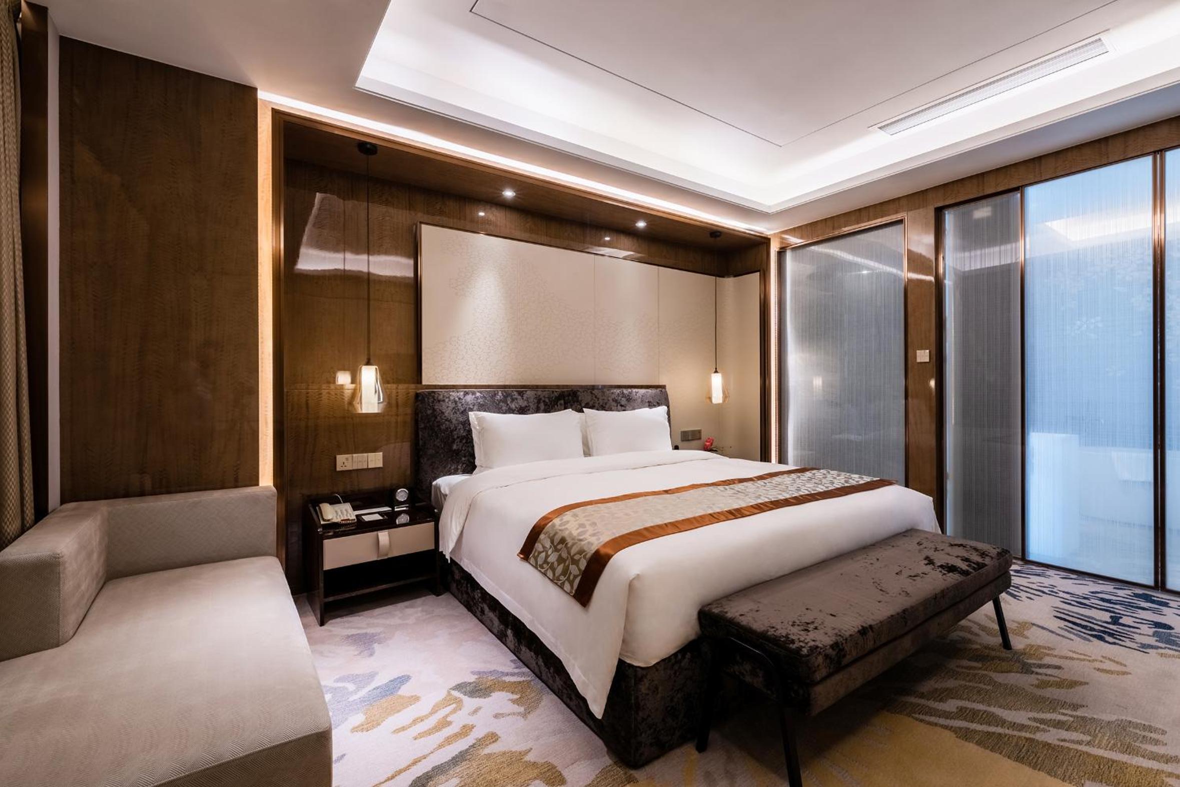 One-Bedroom Suite