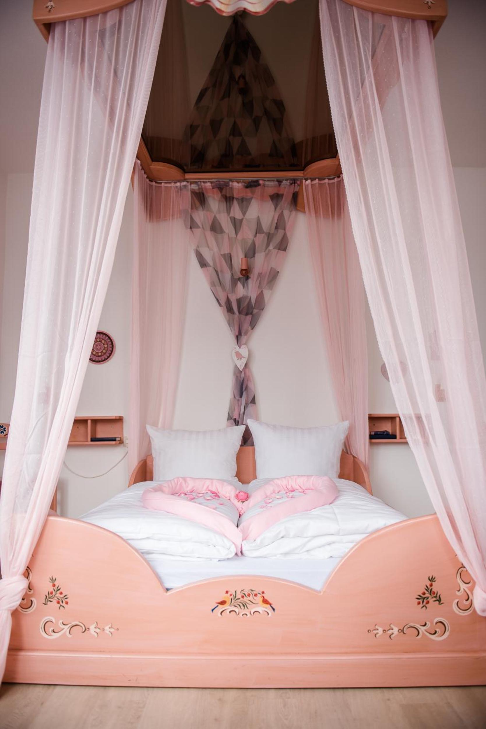 Budget Double Room photo 1