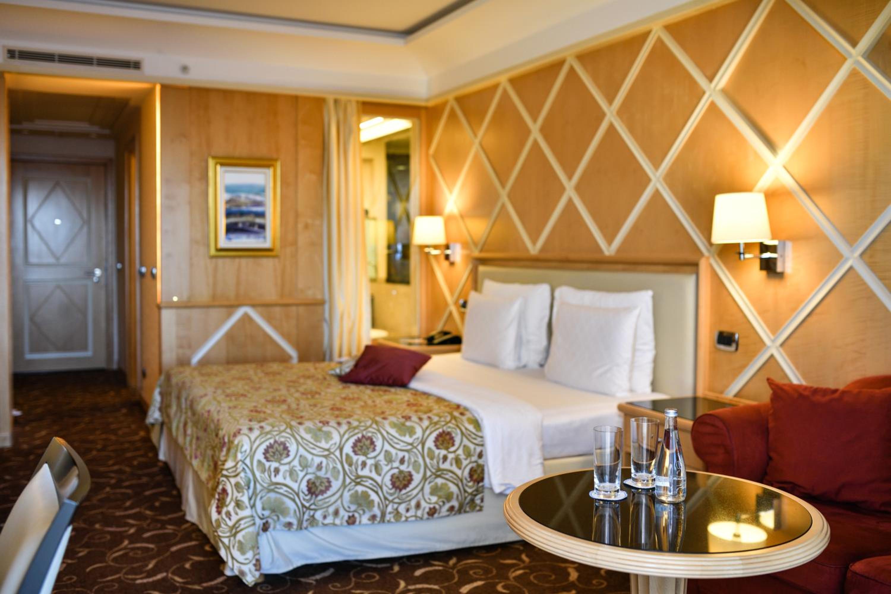 Superior Room with Sea View