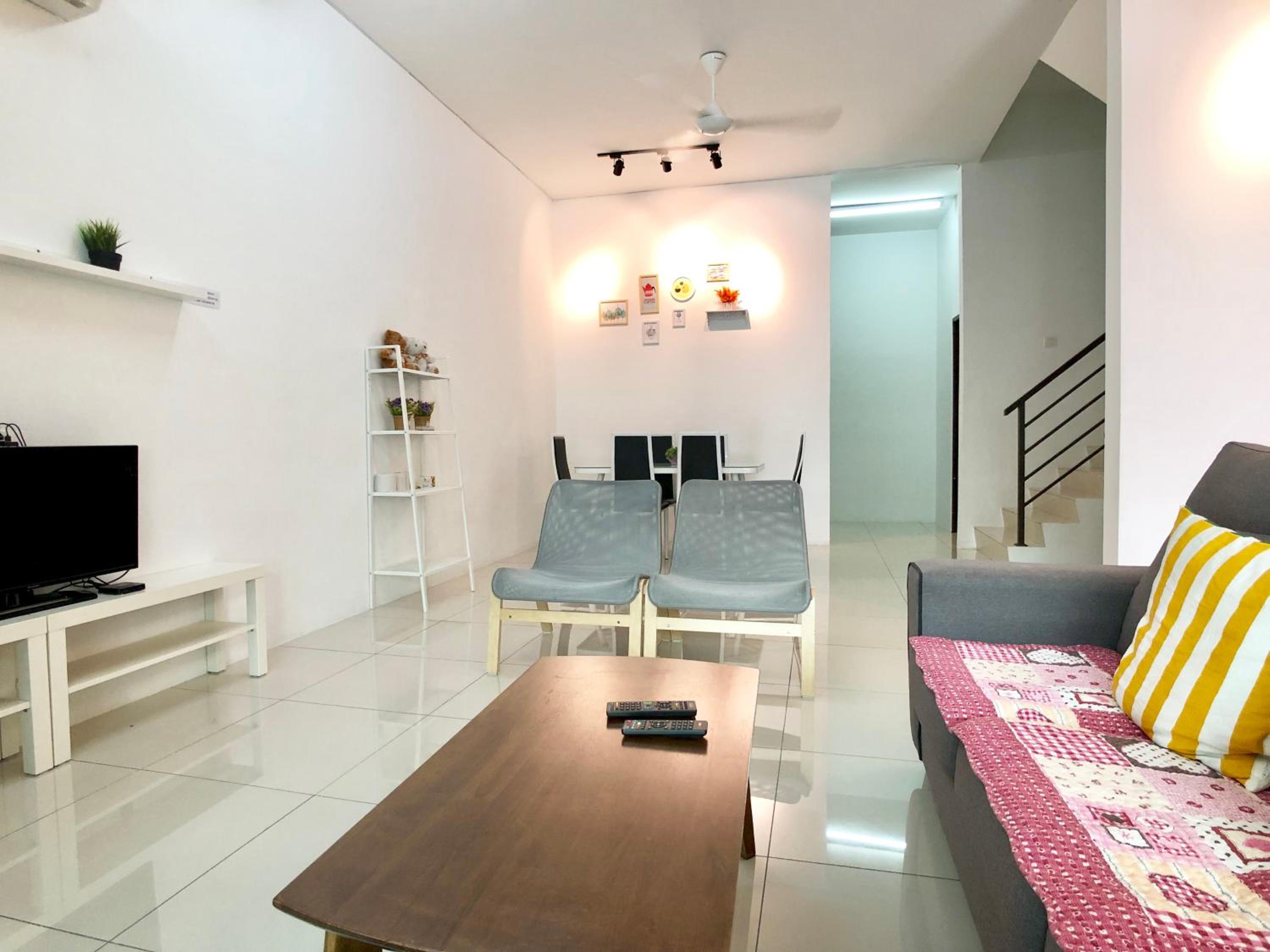 Four-Bedroom House photo 1