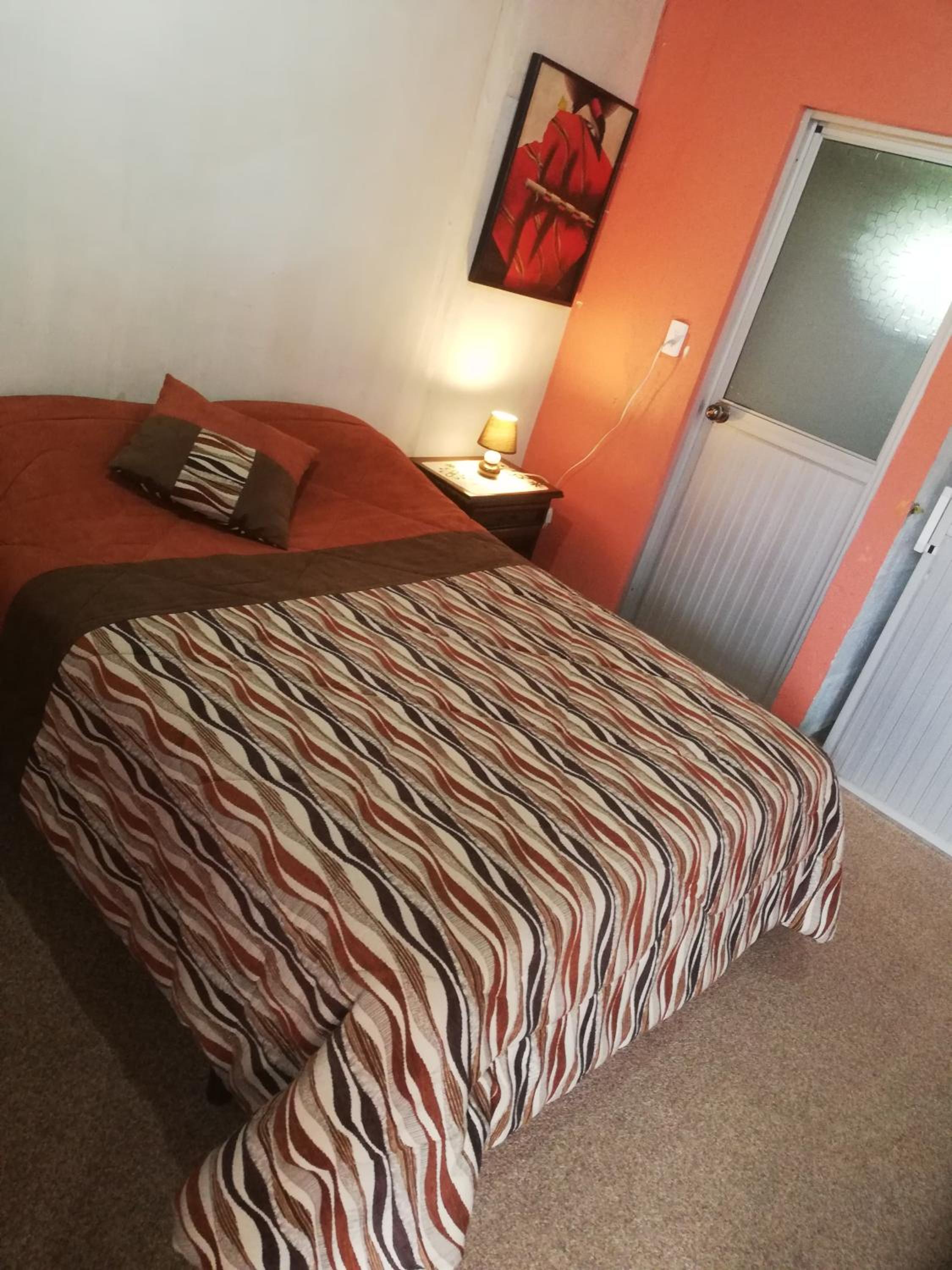 Queen Room photo 1
