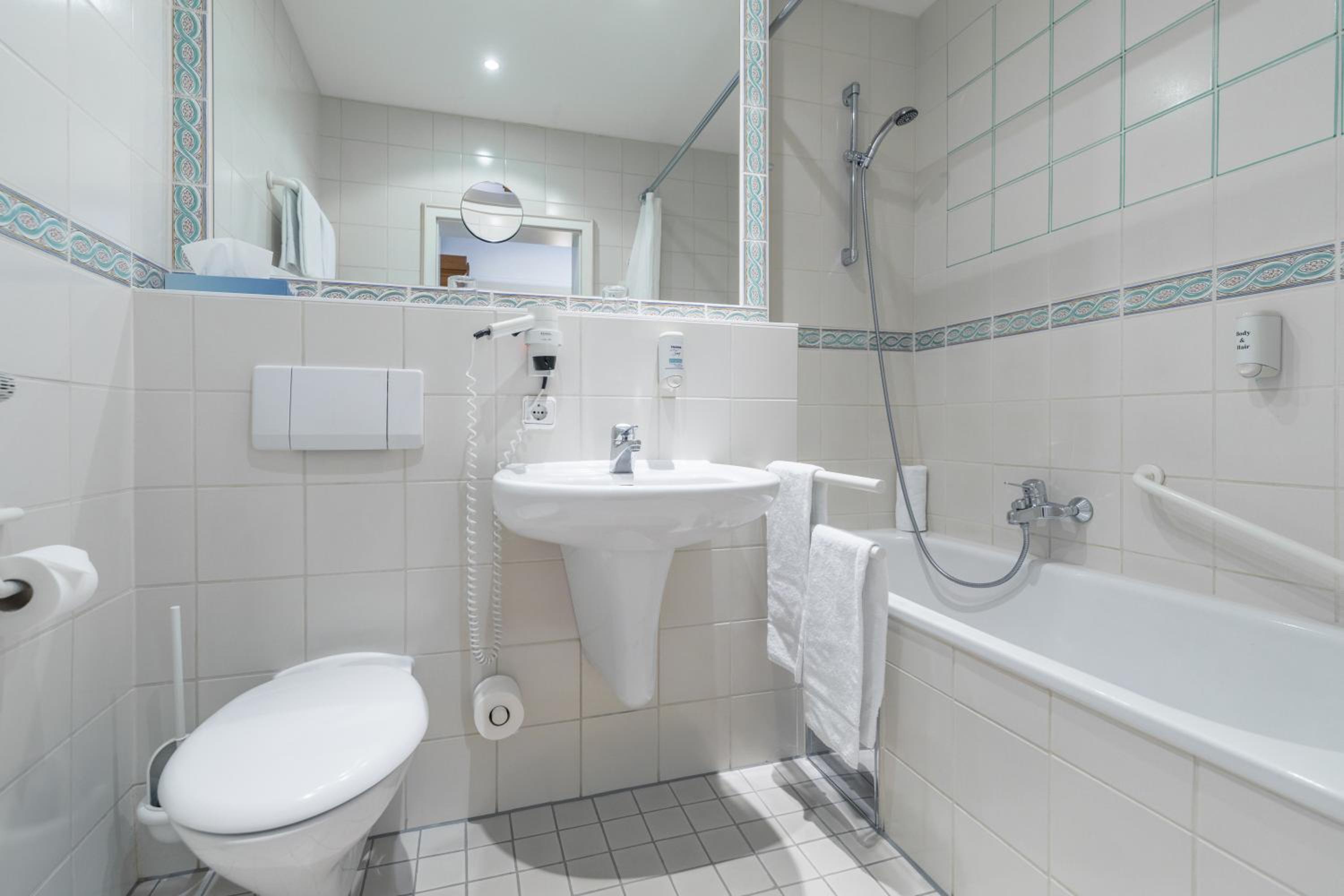 Double Room - Photo 9