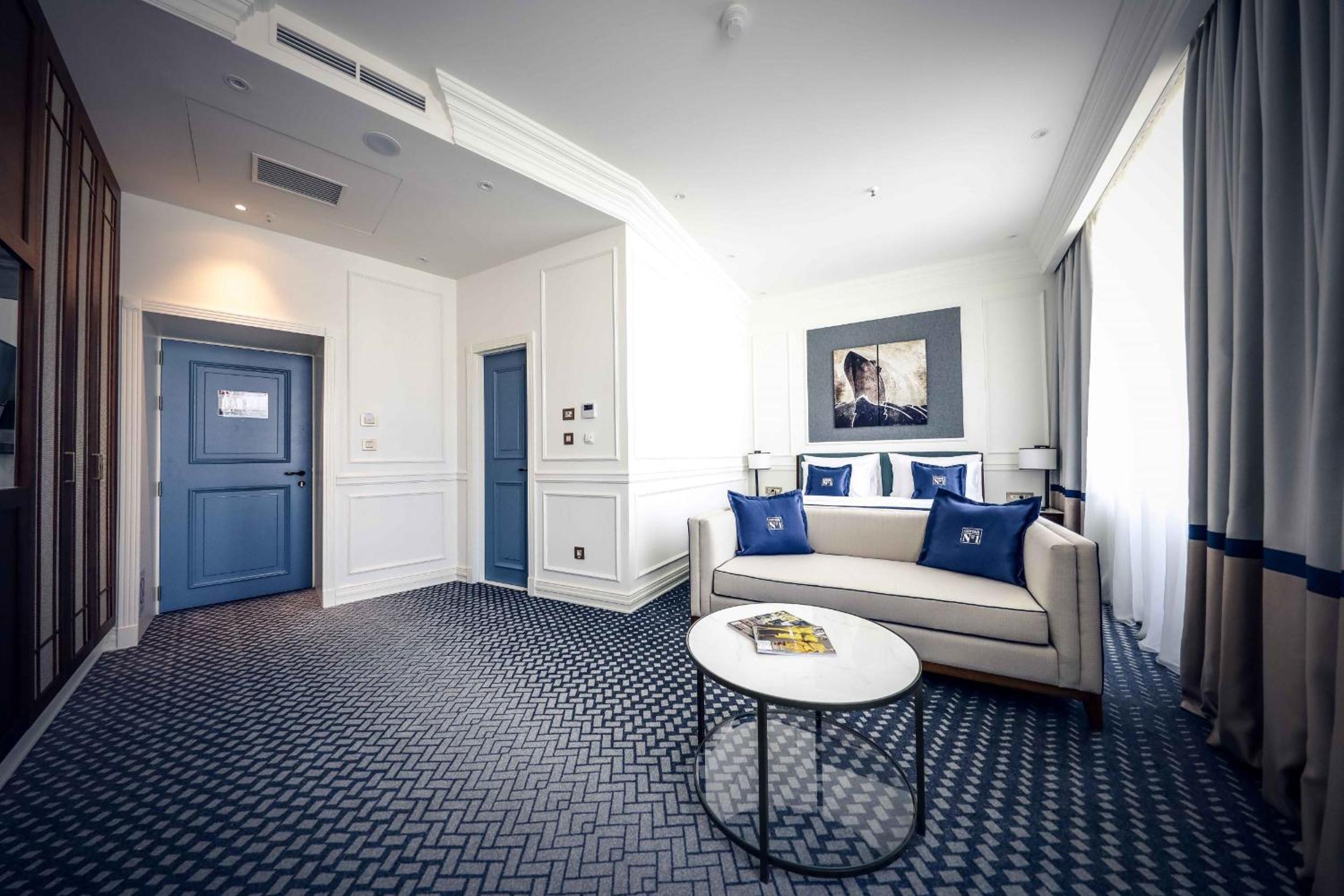 Superior Room with Free Parking - Photo 1