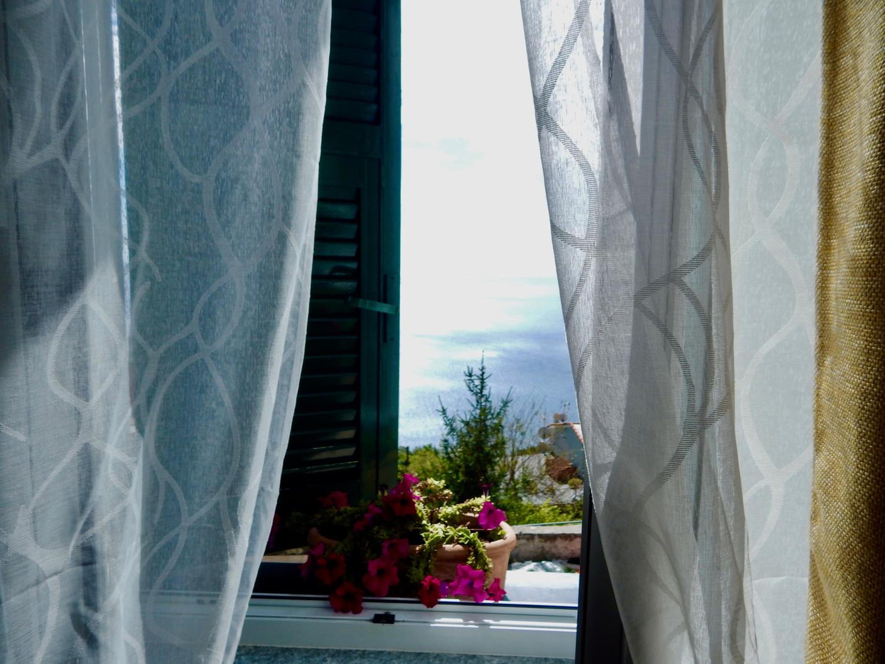 Junior Suite with Garden View - Photo 15
