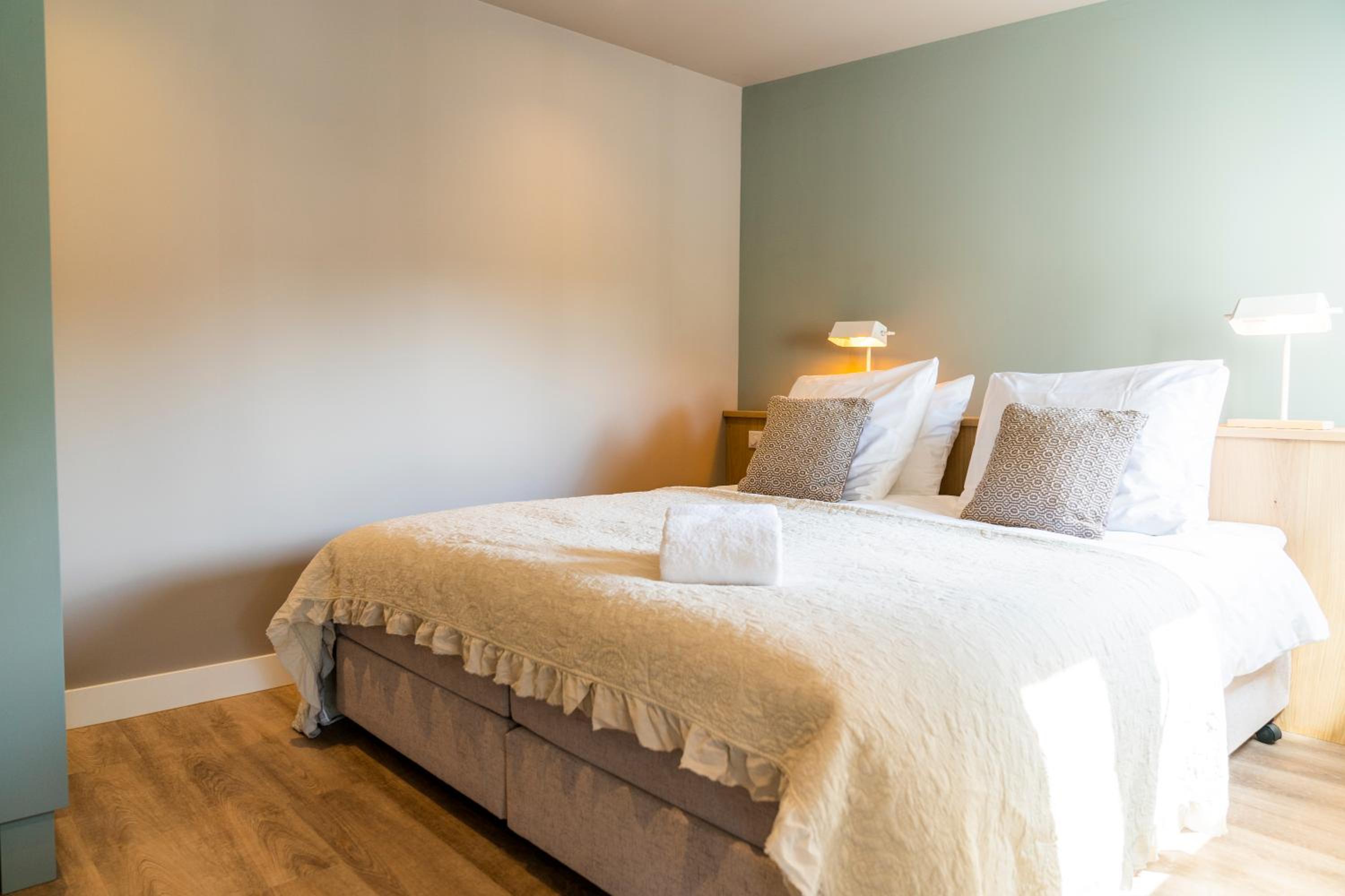 Two-Bedroom Apartment - Photo 9