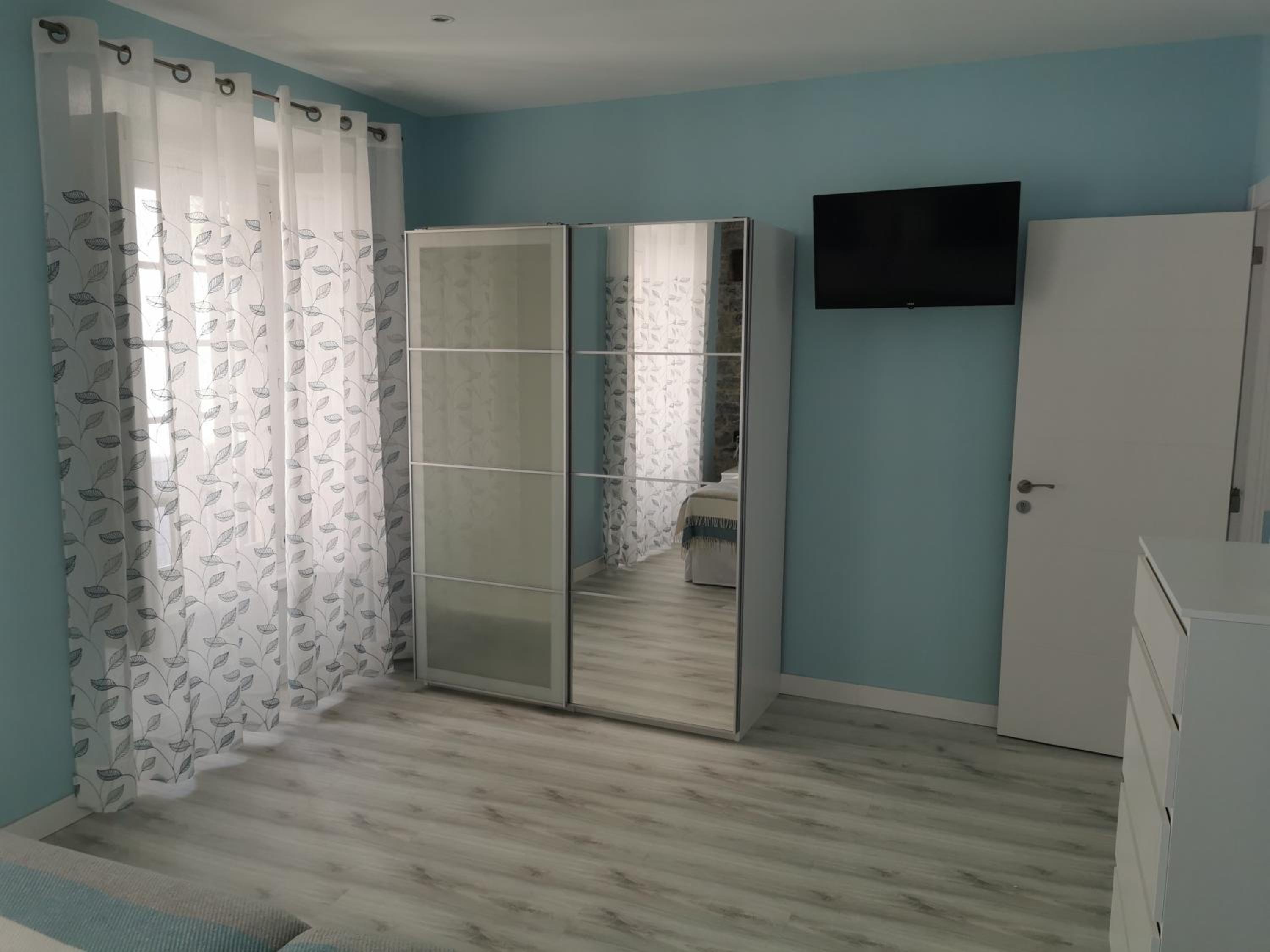 Two-Bedroom Apartment - Photo 20