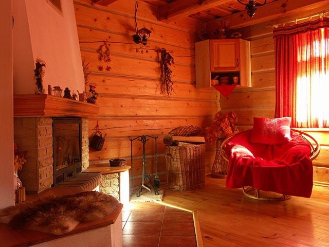 Three-Bedroom House photo 2