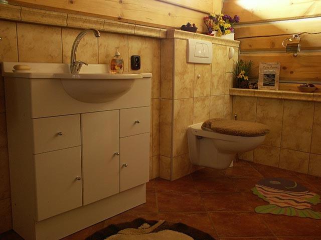 Three-Bedroom House photo 3