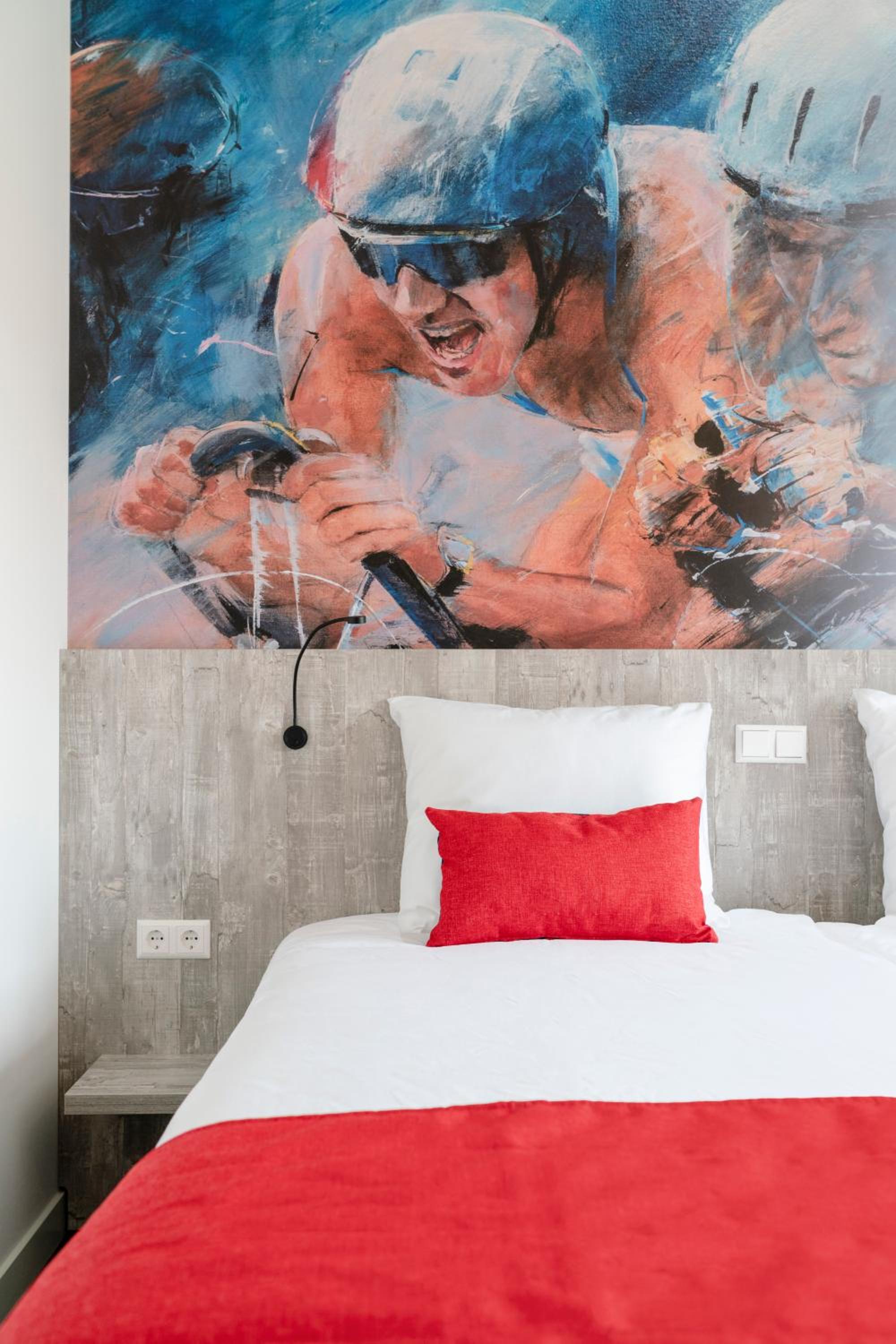 Standard Twin Room - Photo 3