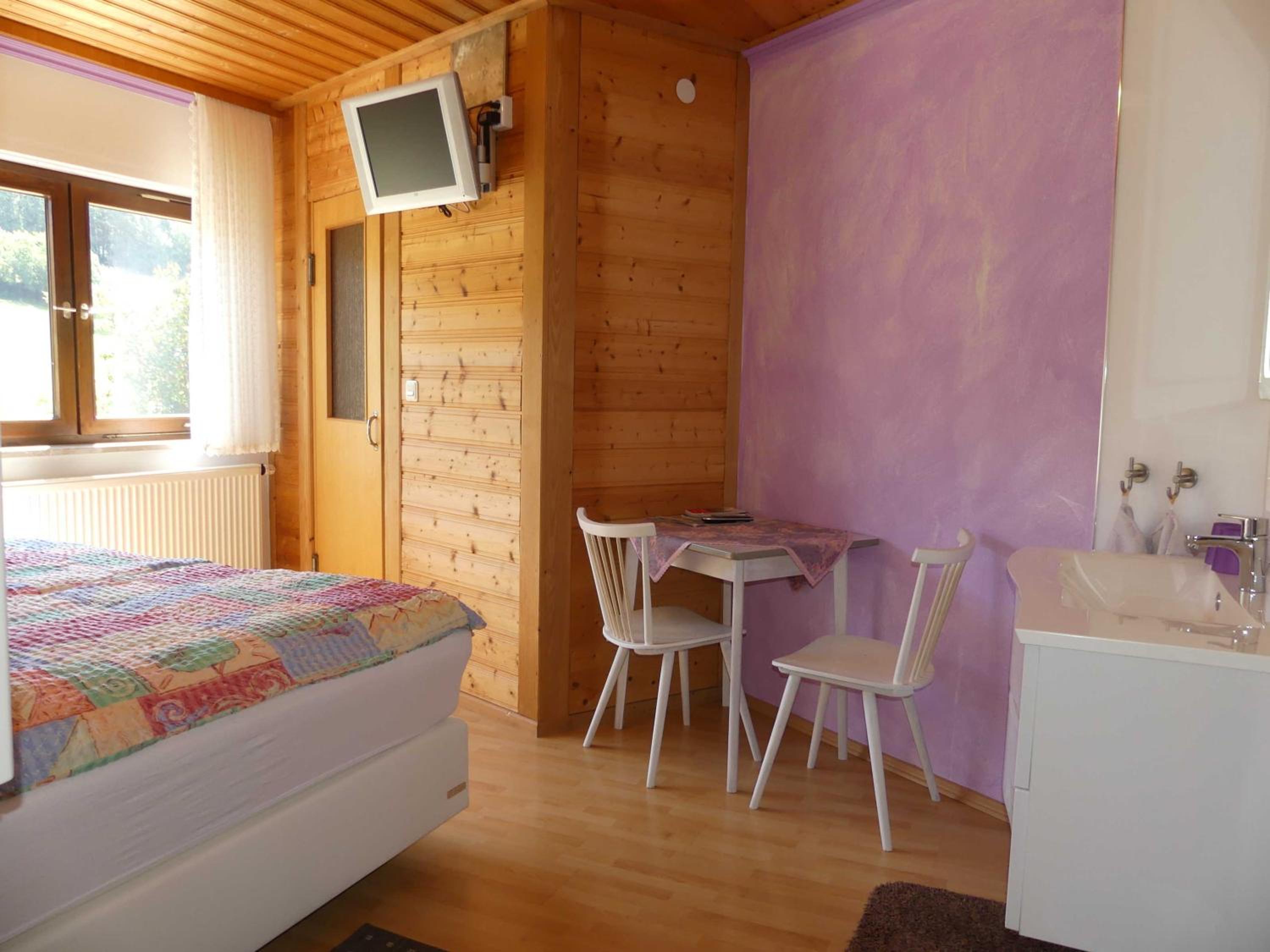 Double Room 4 photo 2