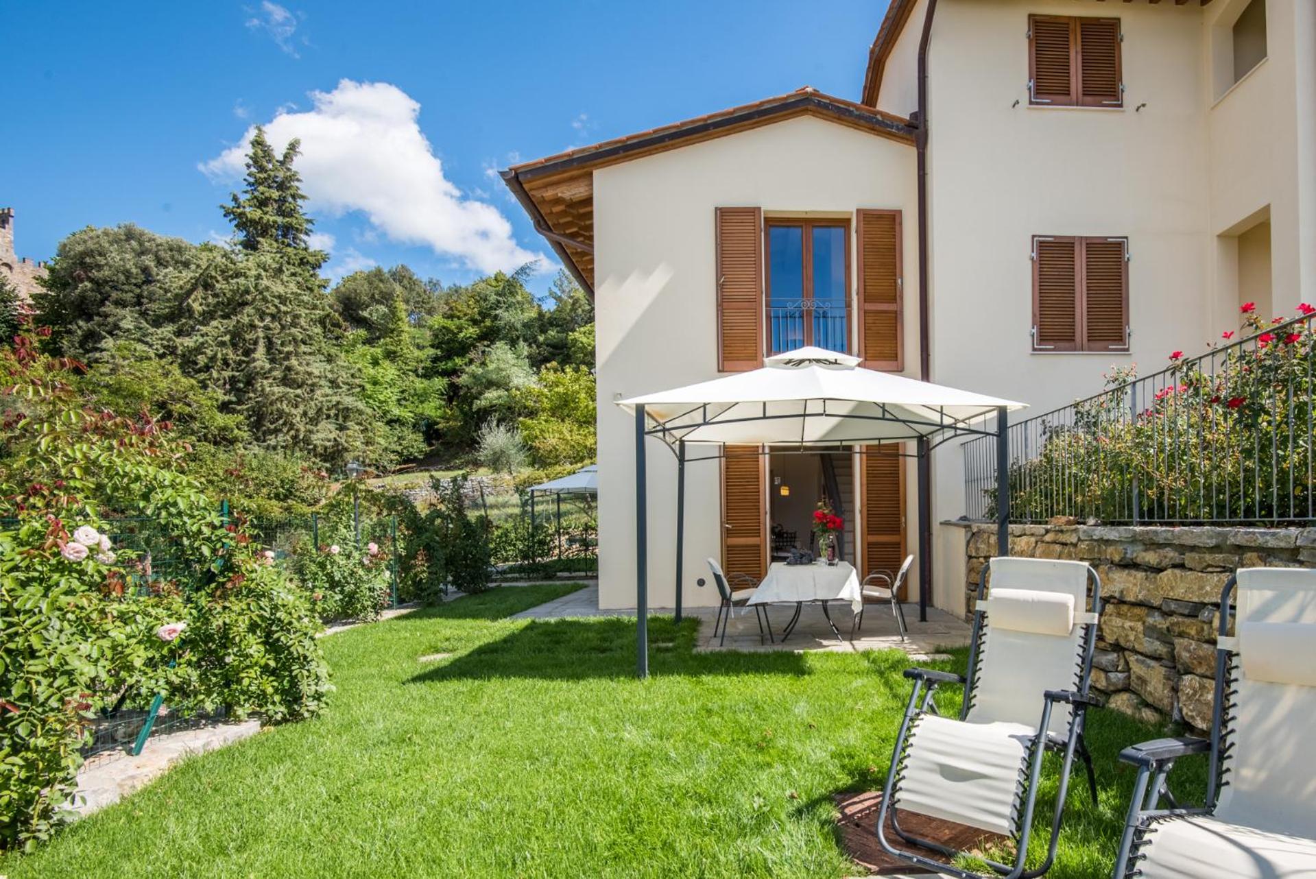 One-Bedroom Apartment with Garden - Photo 8