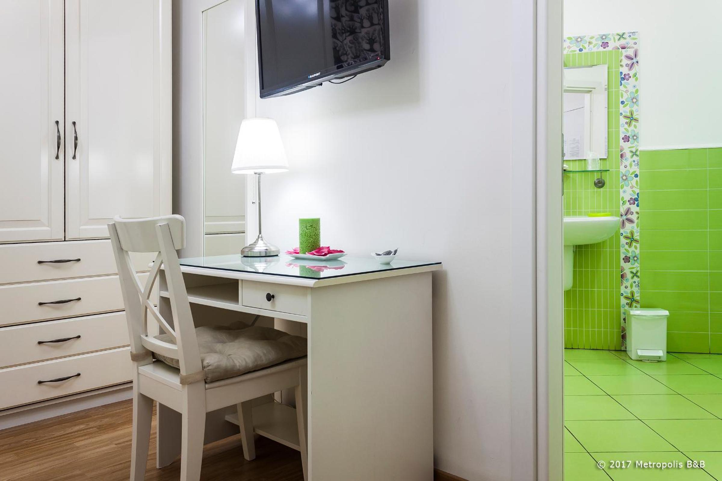 Double or Twin Room photo 3