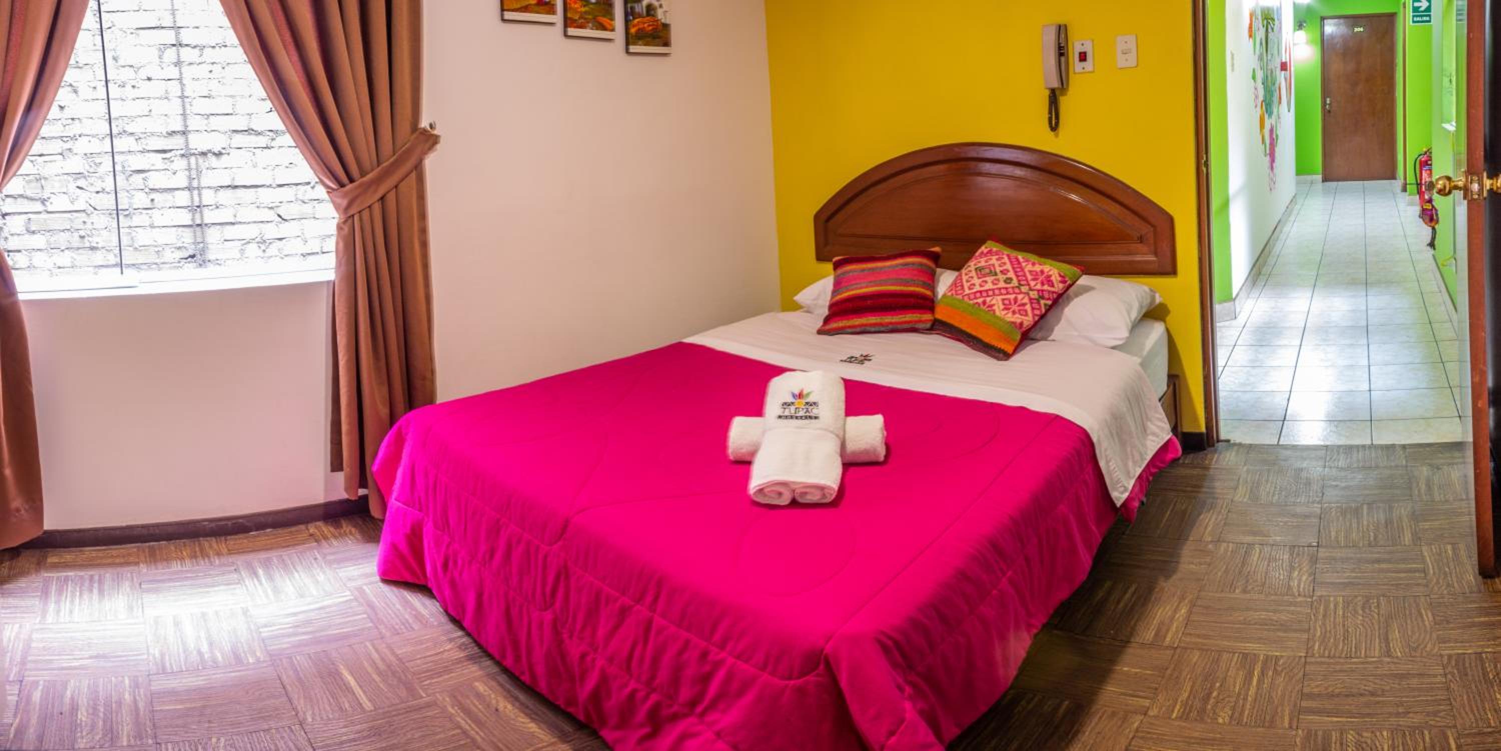 Double Room with Private Bathroom photo 2