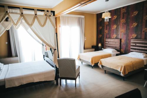 Suite - Photo 8