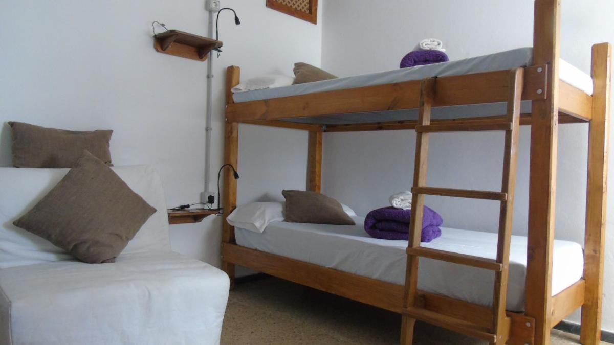 Bunk Bed in Mixed Dormitory Room photo 1