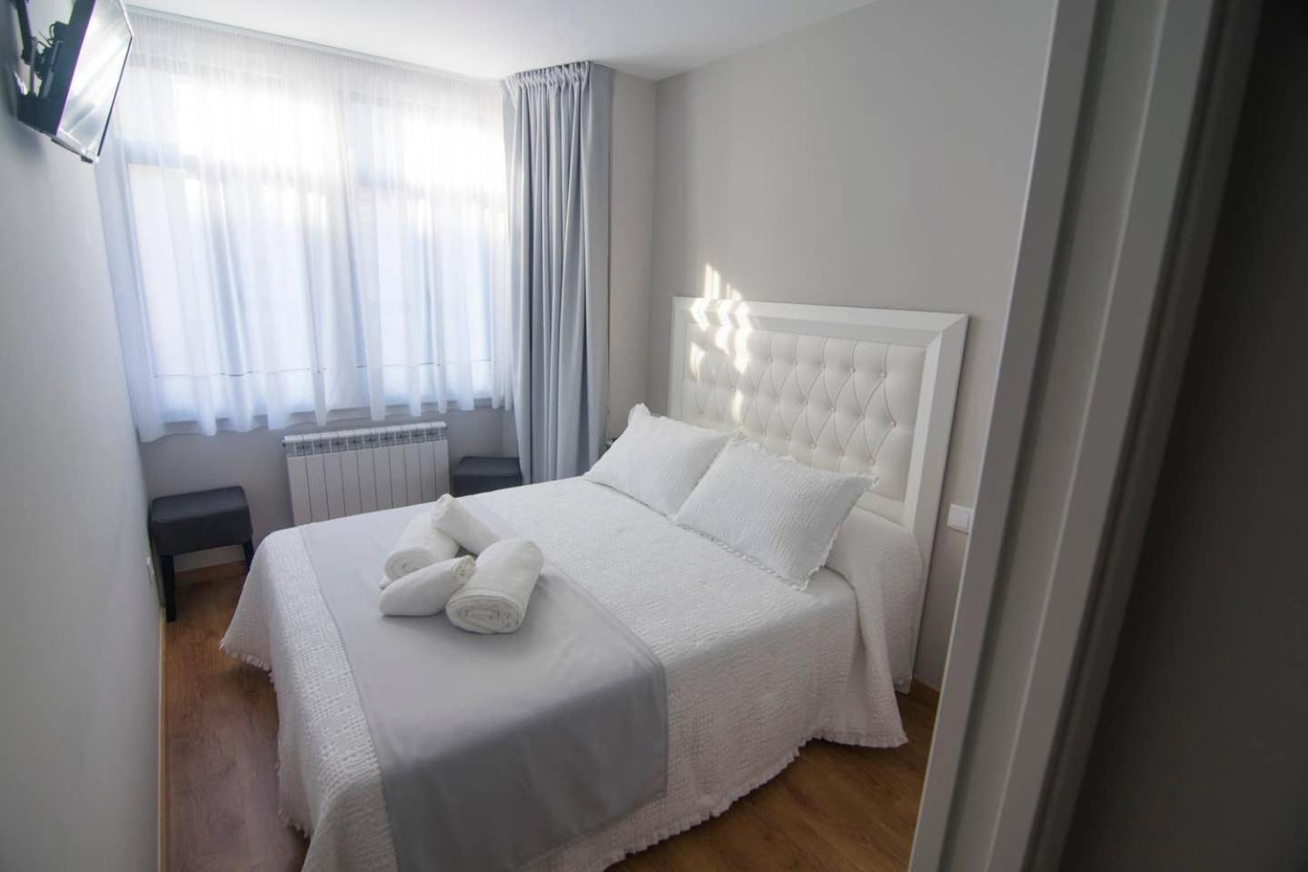 Two-Bedroom Apartment - Photo 26