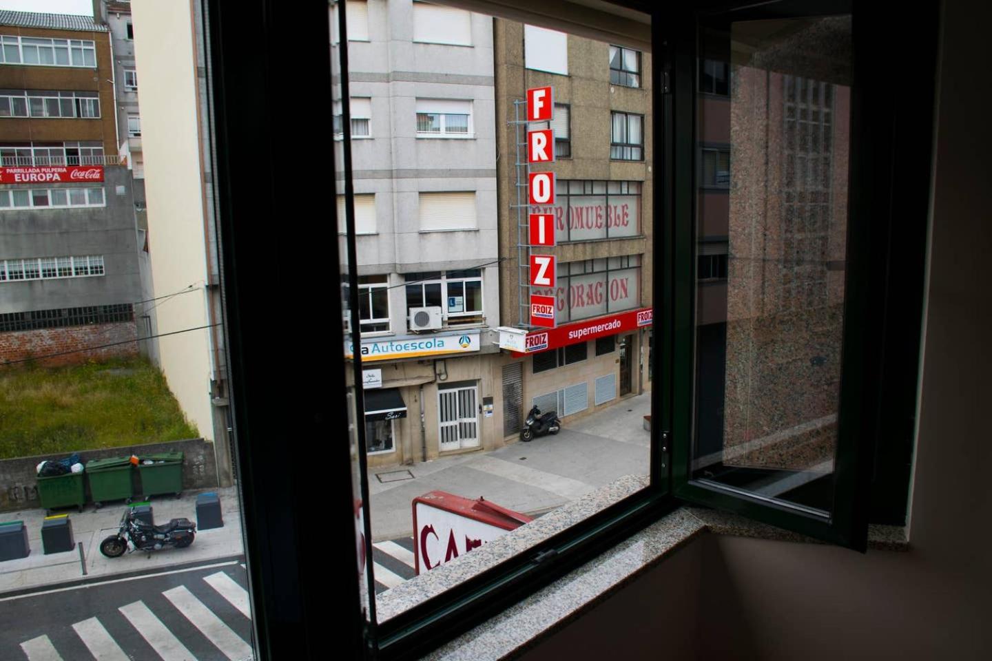 Two-Bedroom Apartment - Photo 25