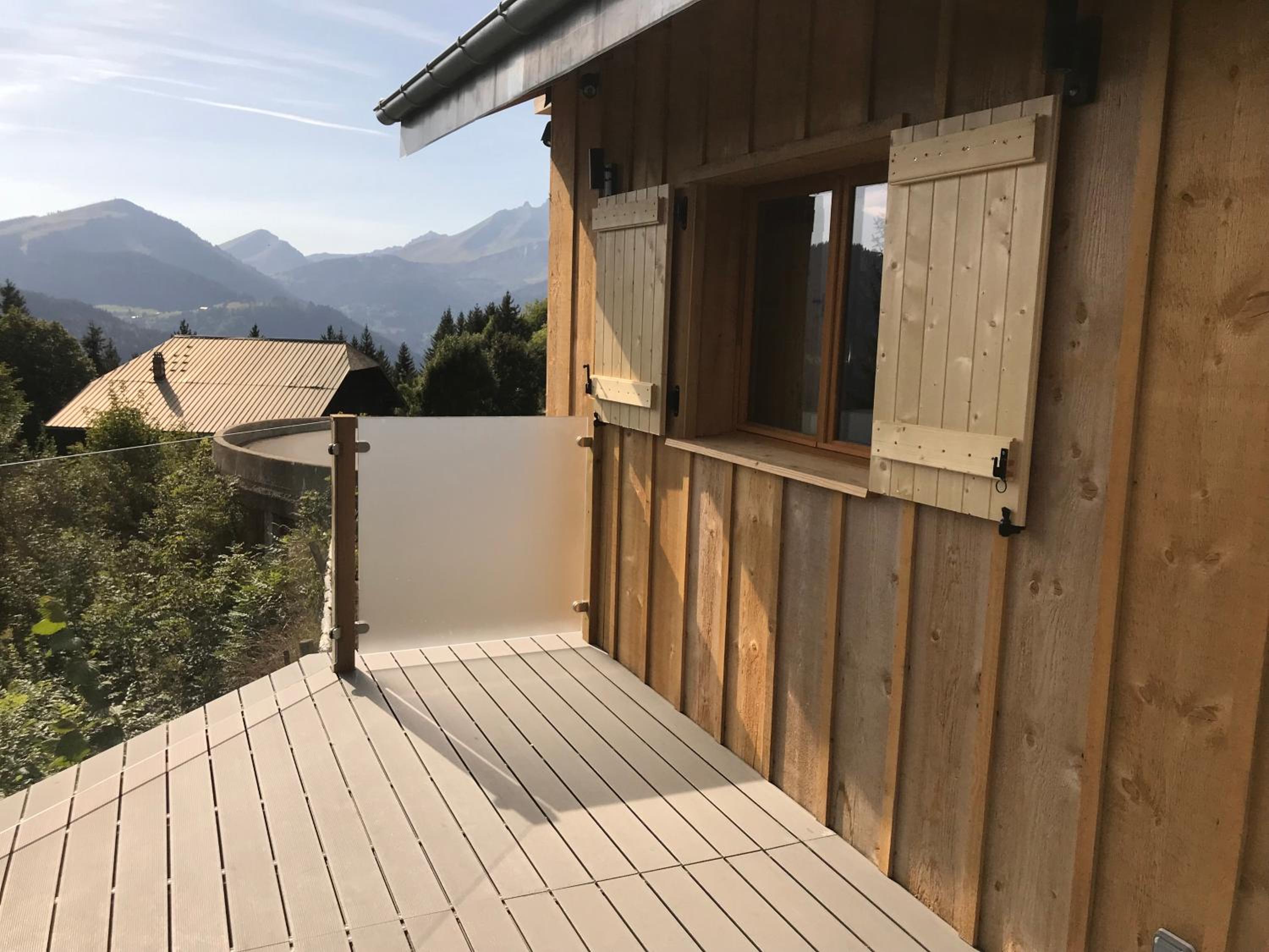 Three-Bedroom Chalet photo 3