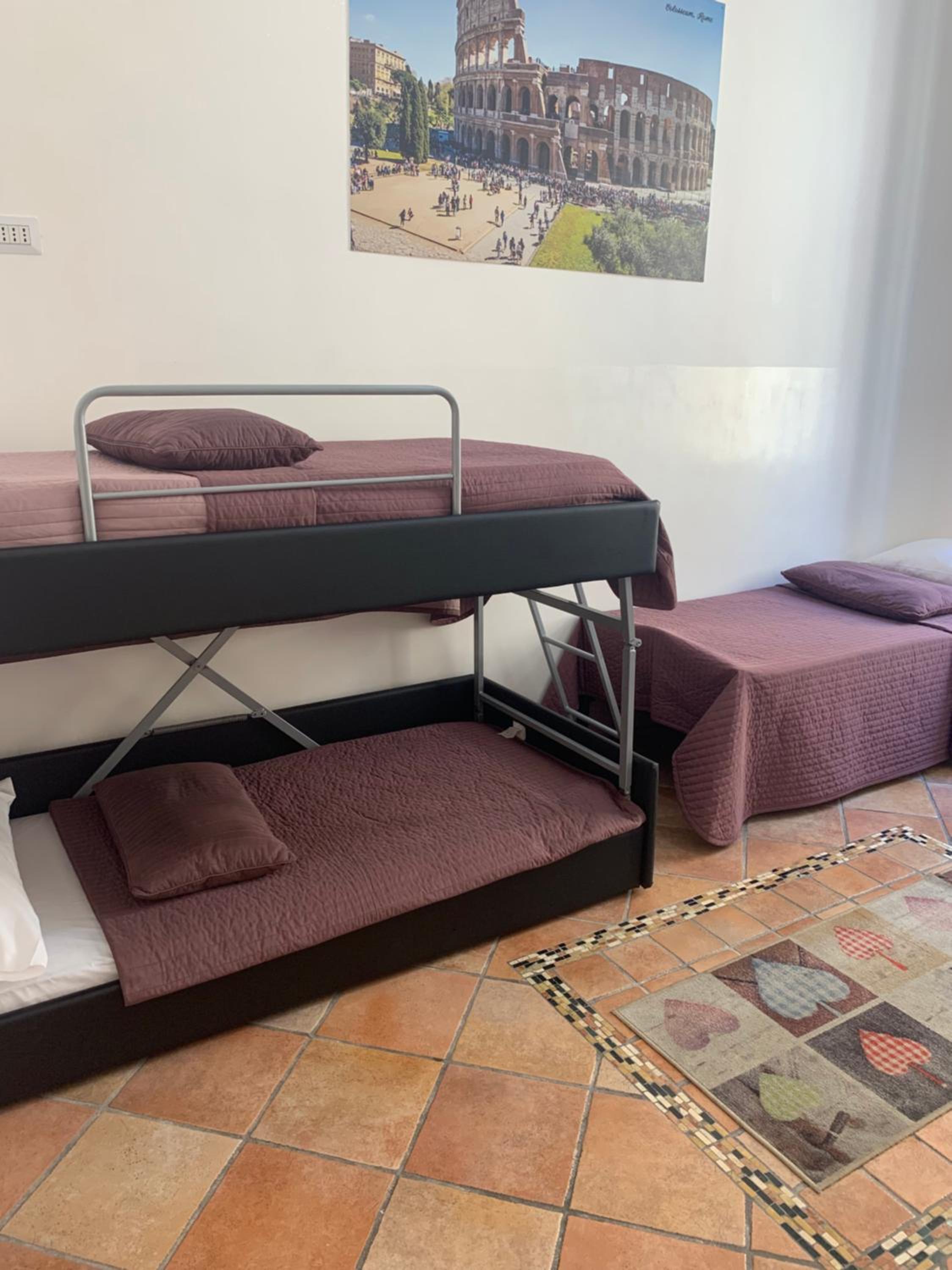 Single Bed In Dormitory Room photo 1