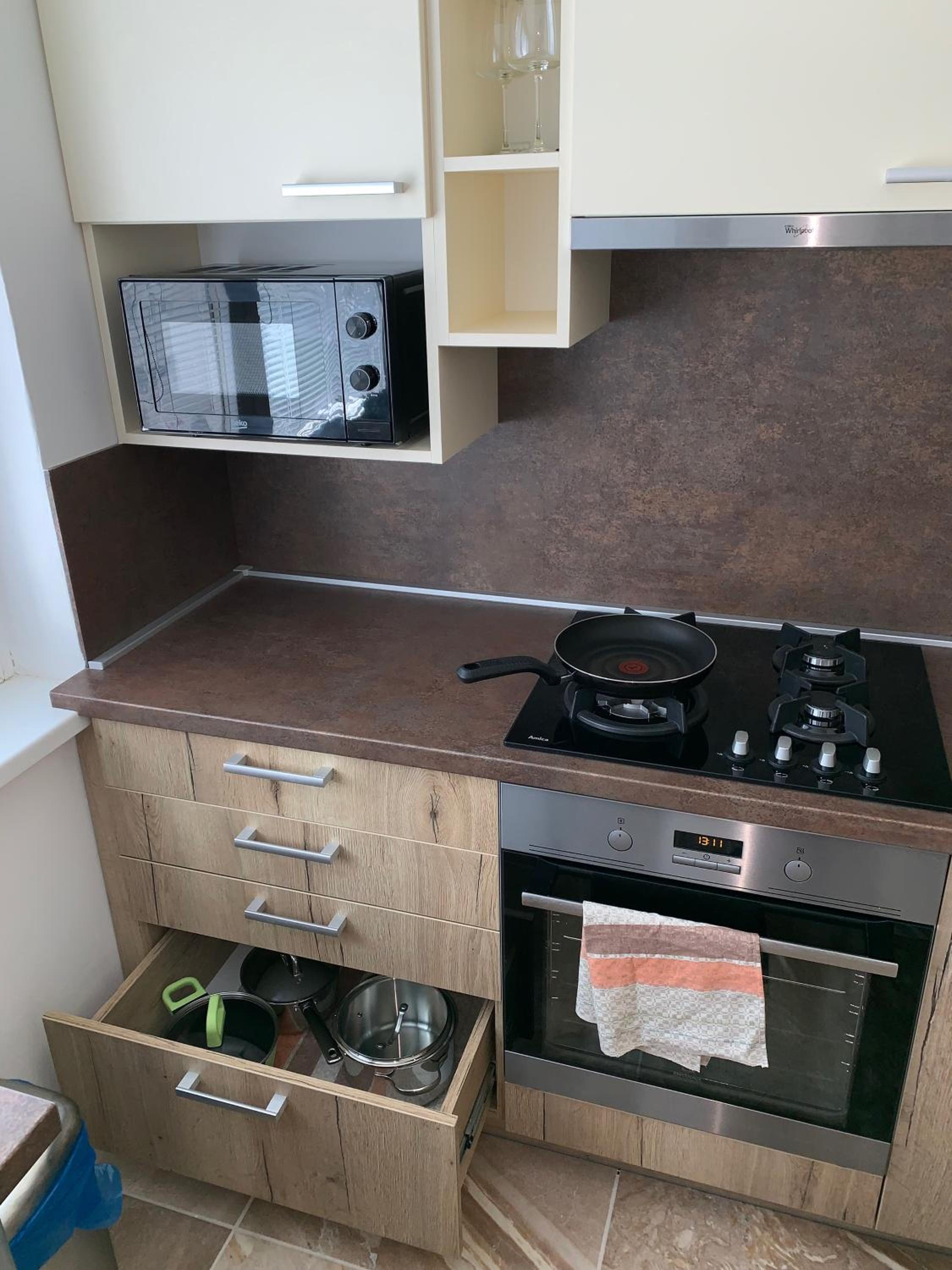 Two-Bedroom Apartment - Photo 18