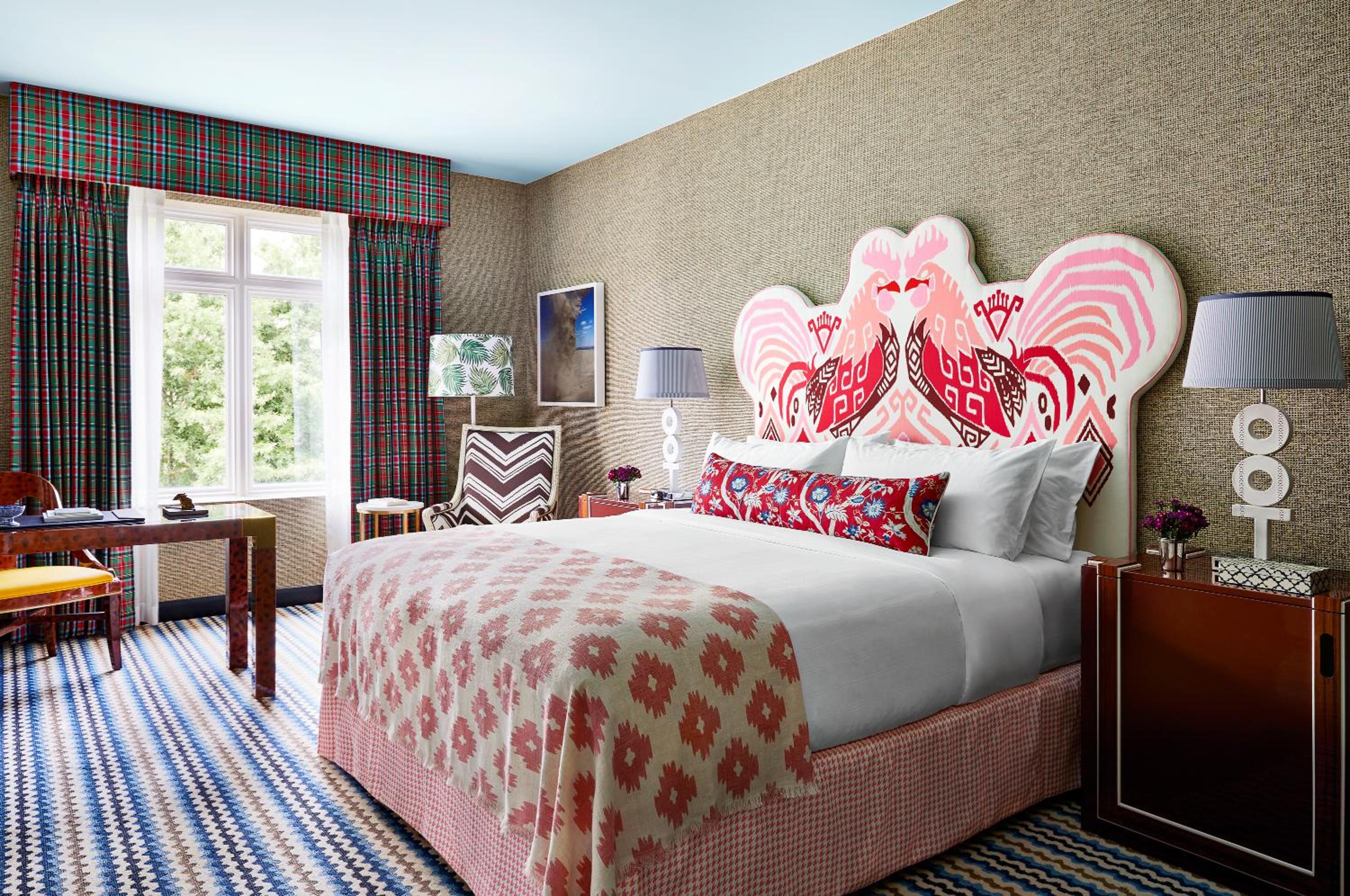 Graduate Junior King Suite - Photo 3