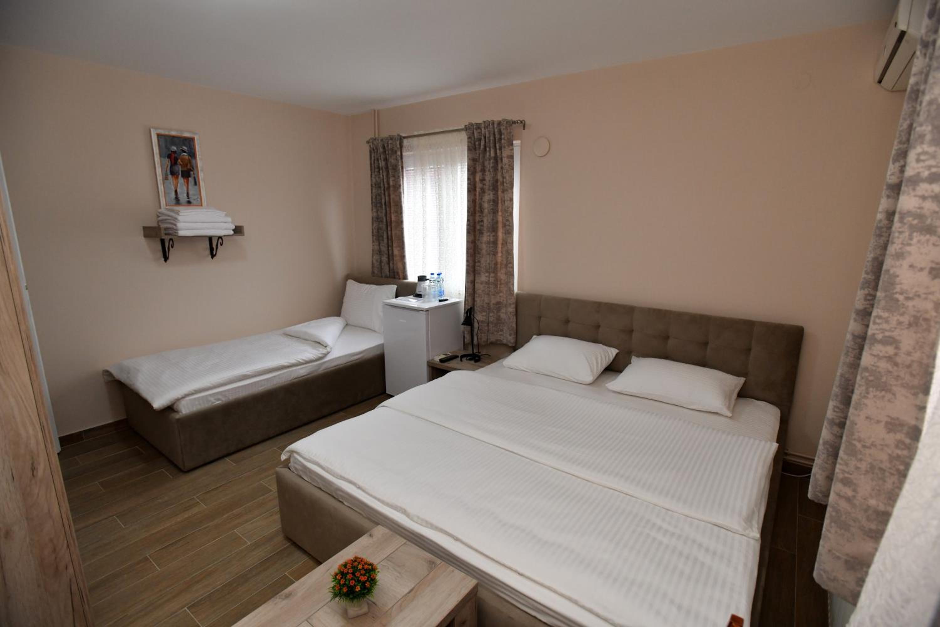 Triple Room - Photo 3