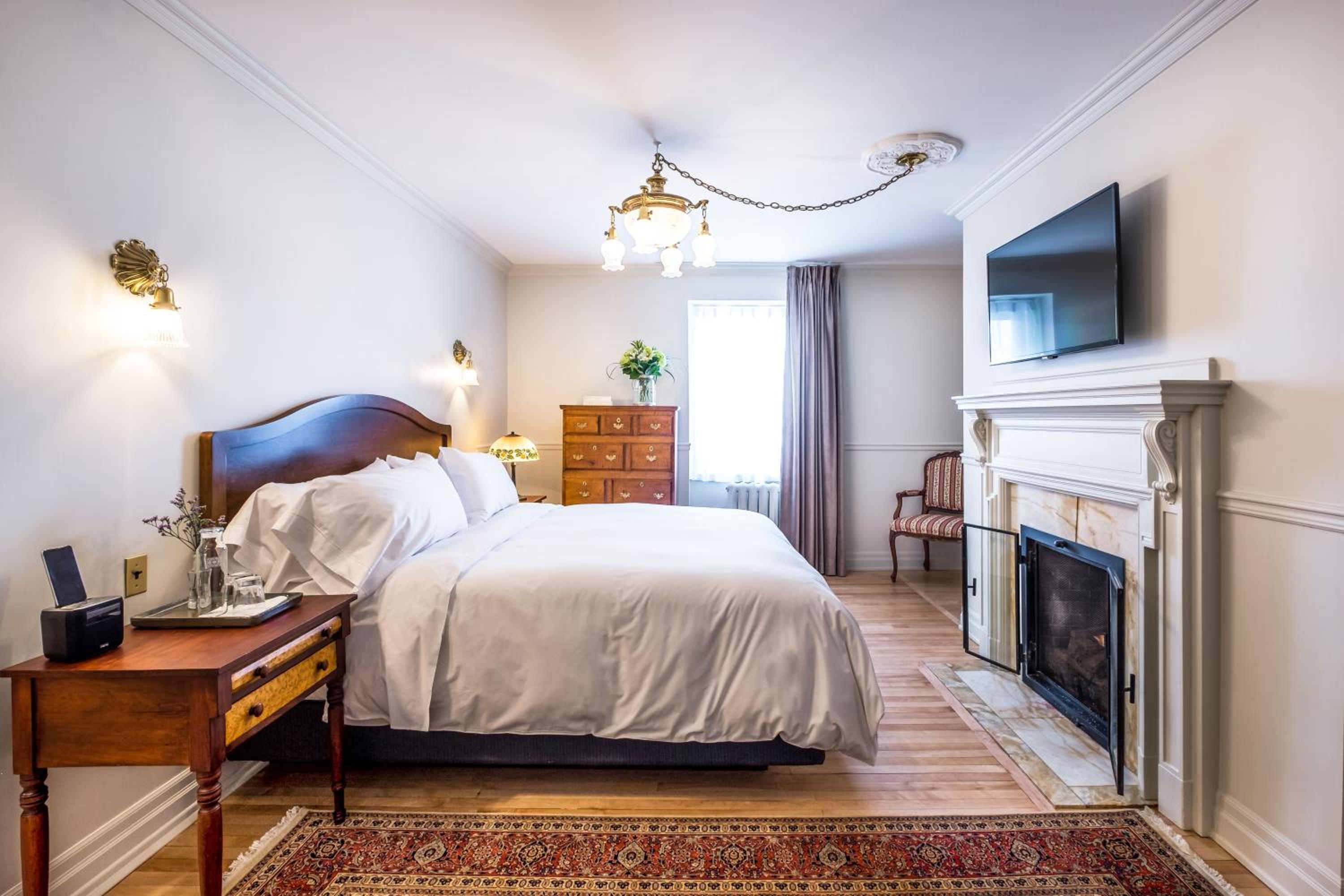 Superior Suite - Photo 1
