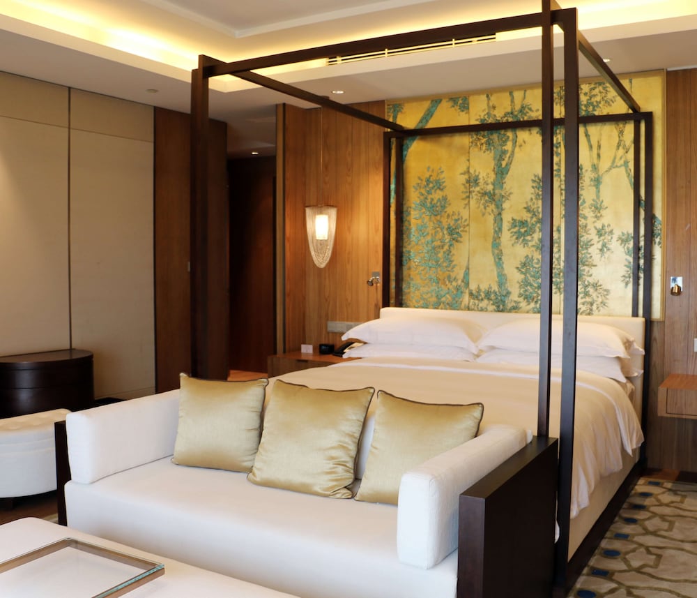 Presidential Suite photo 3