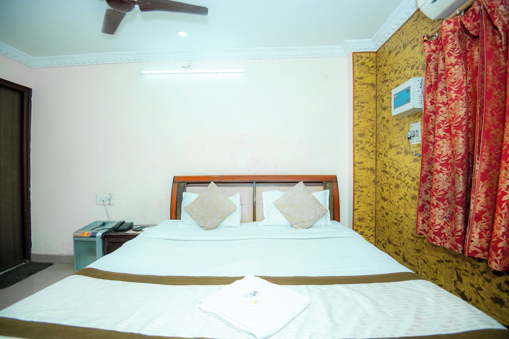 Superior Room, City View