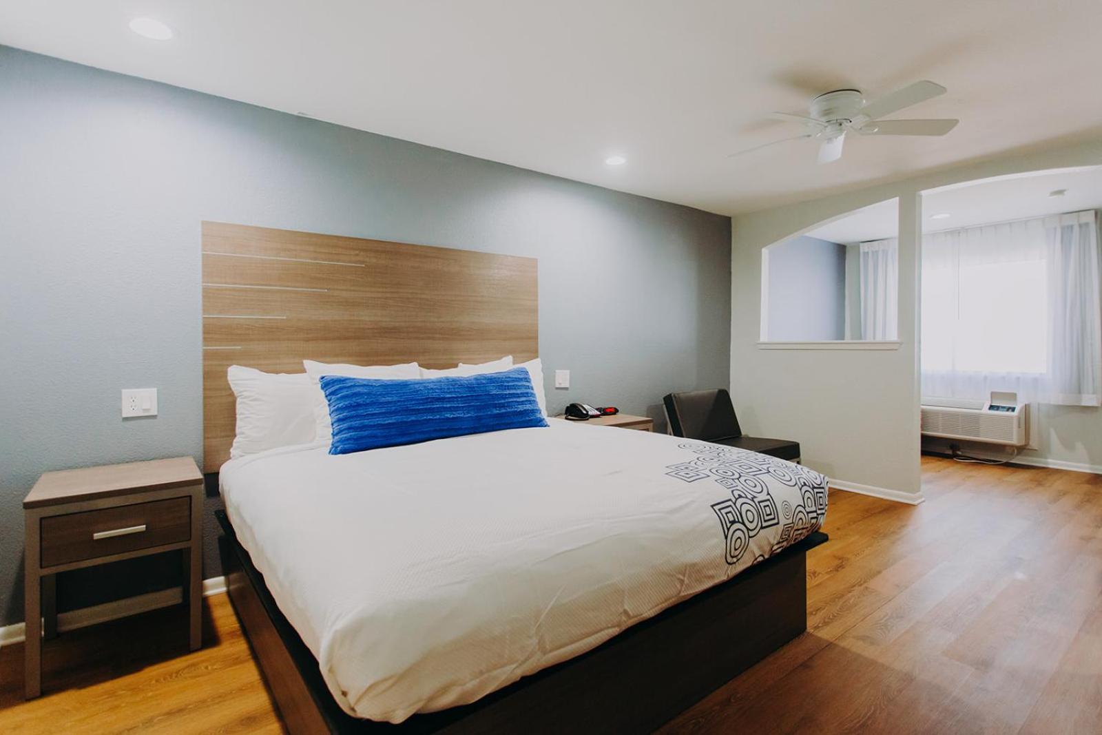 Executive King Room photo 2