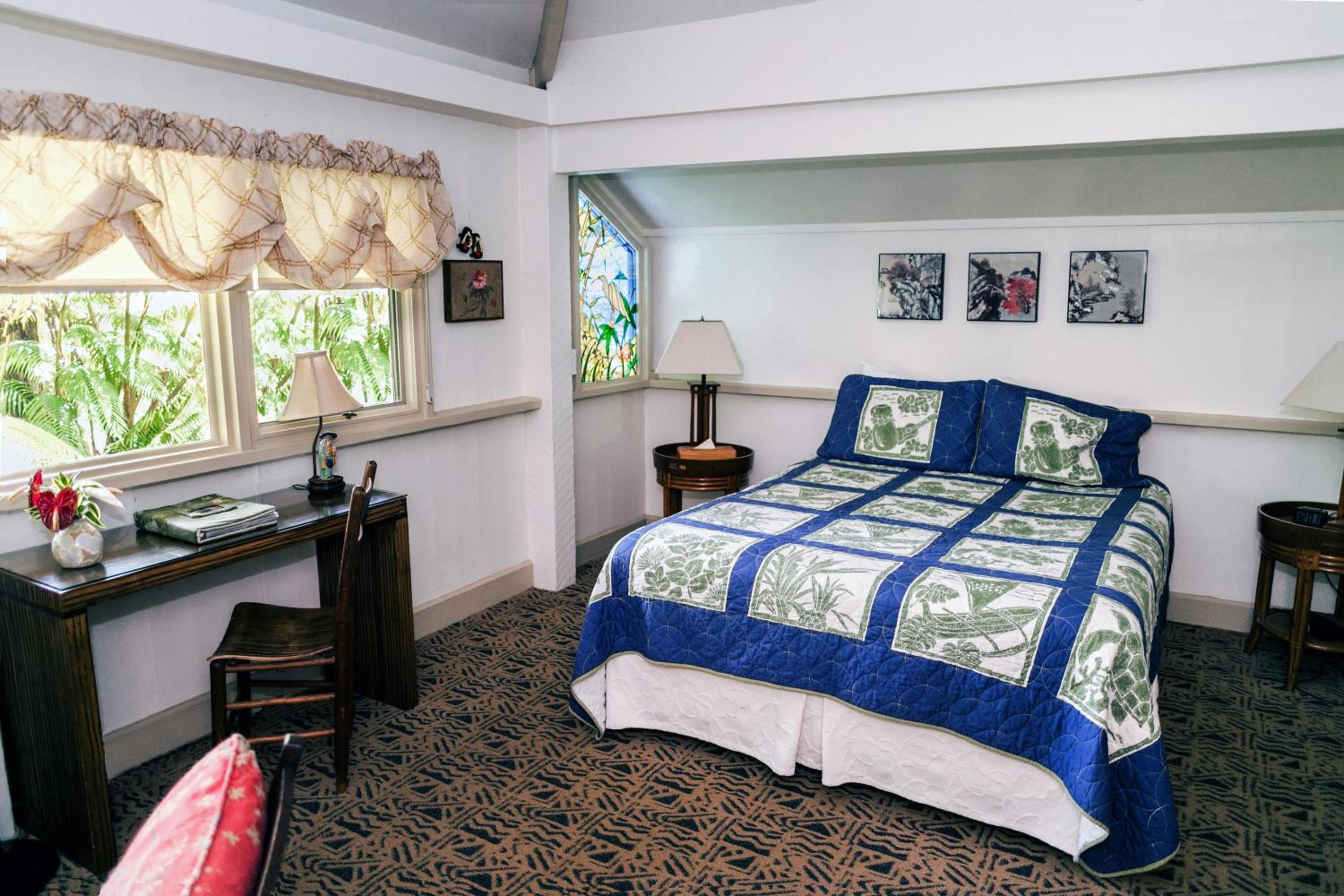 Queen Room