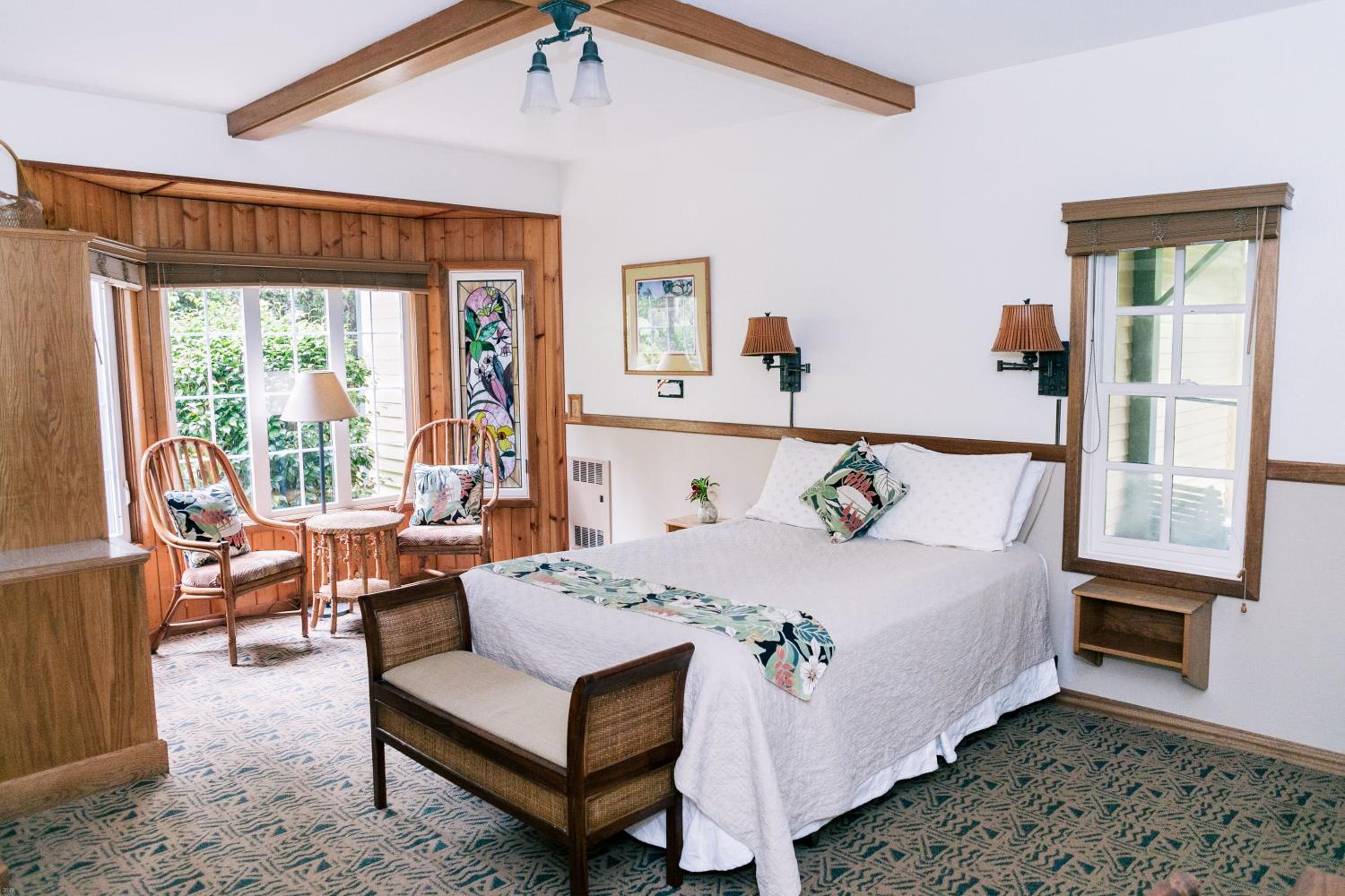 Standard King Room
