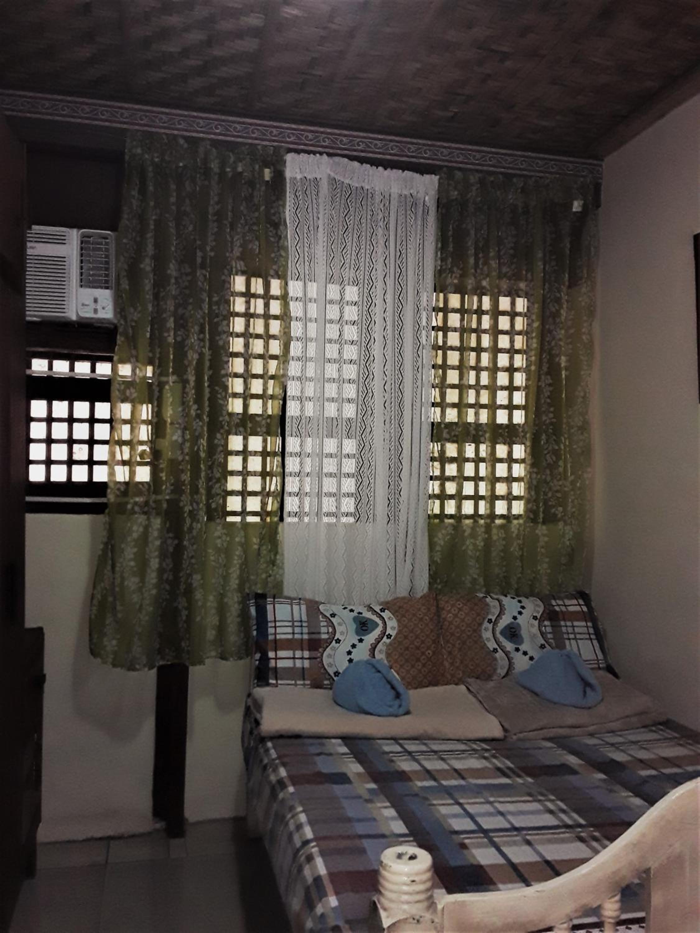 Deluxe Double Room with Private Bathroom photo 3