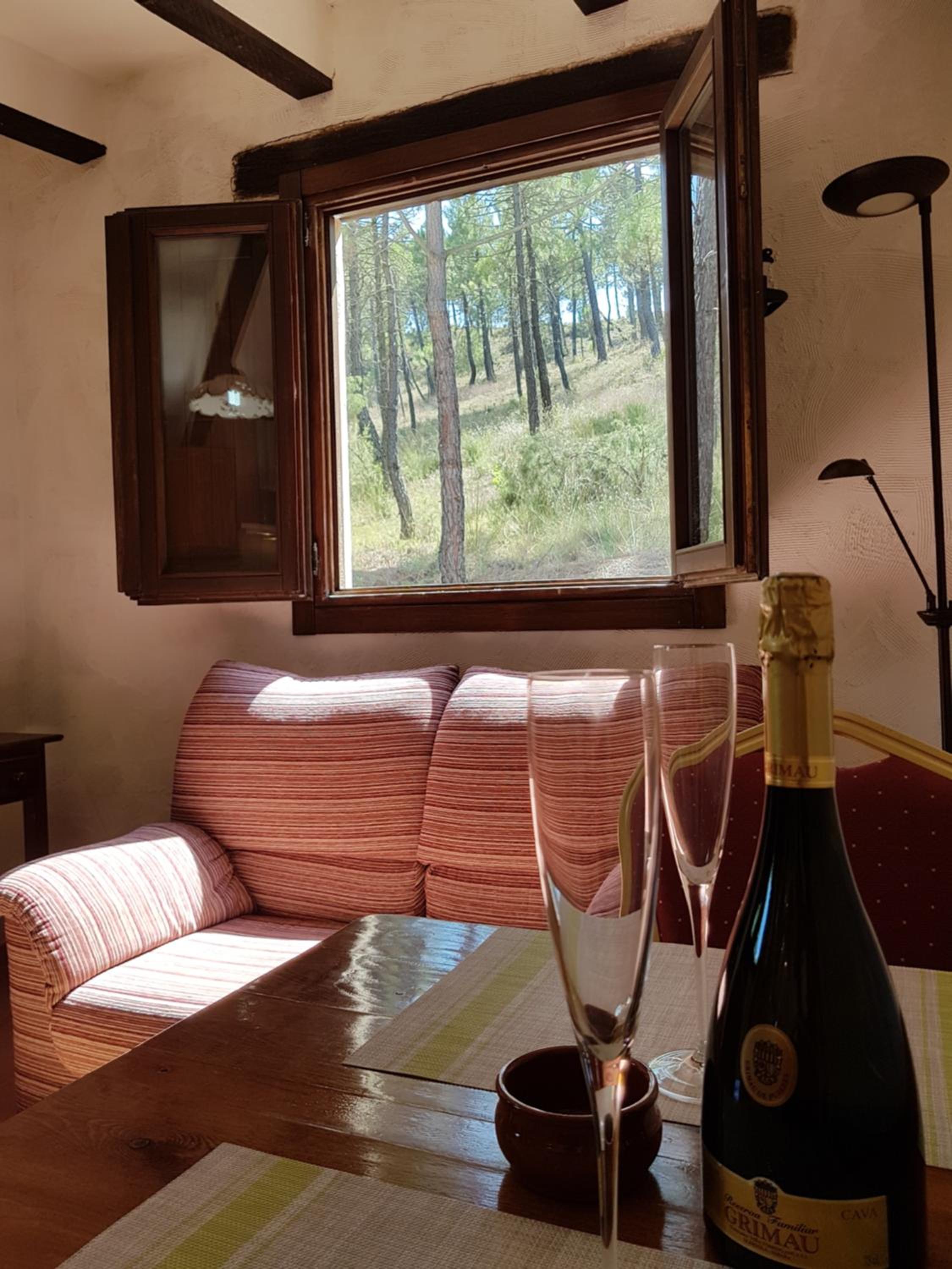 One-Bedroom House - Photo 26