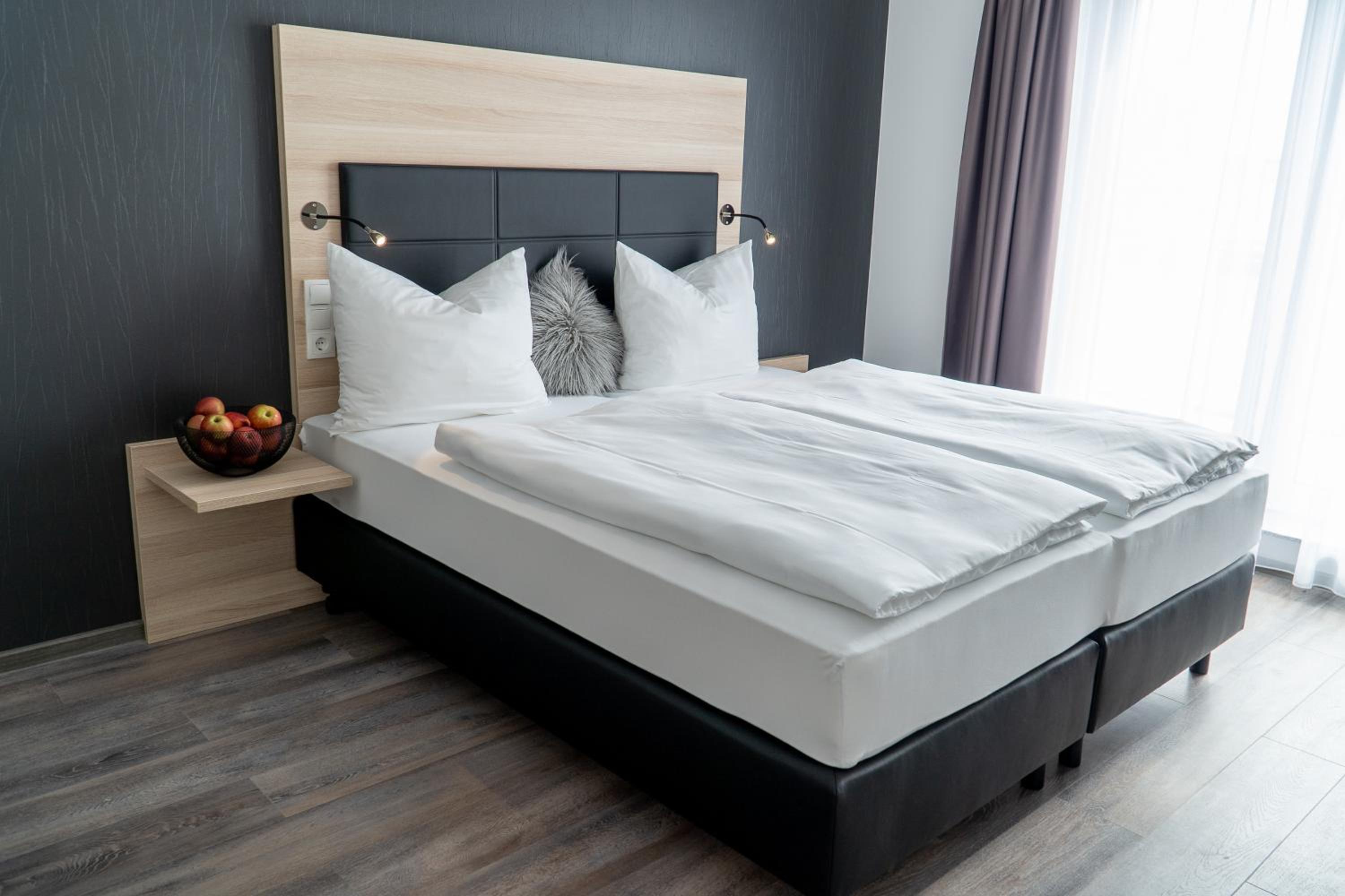 Double Room - Photo 2