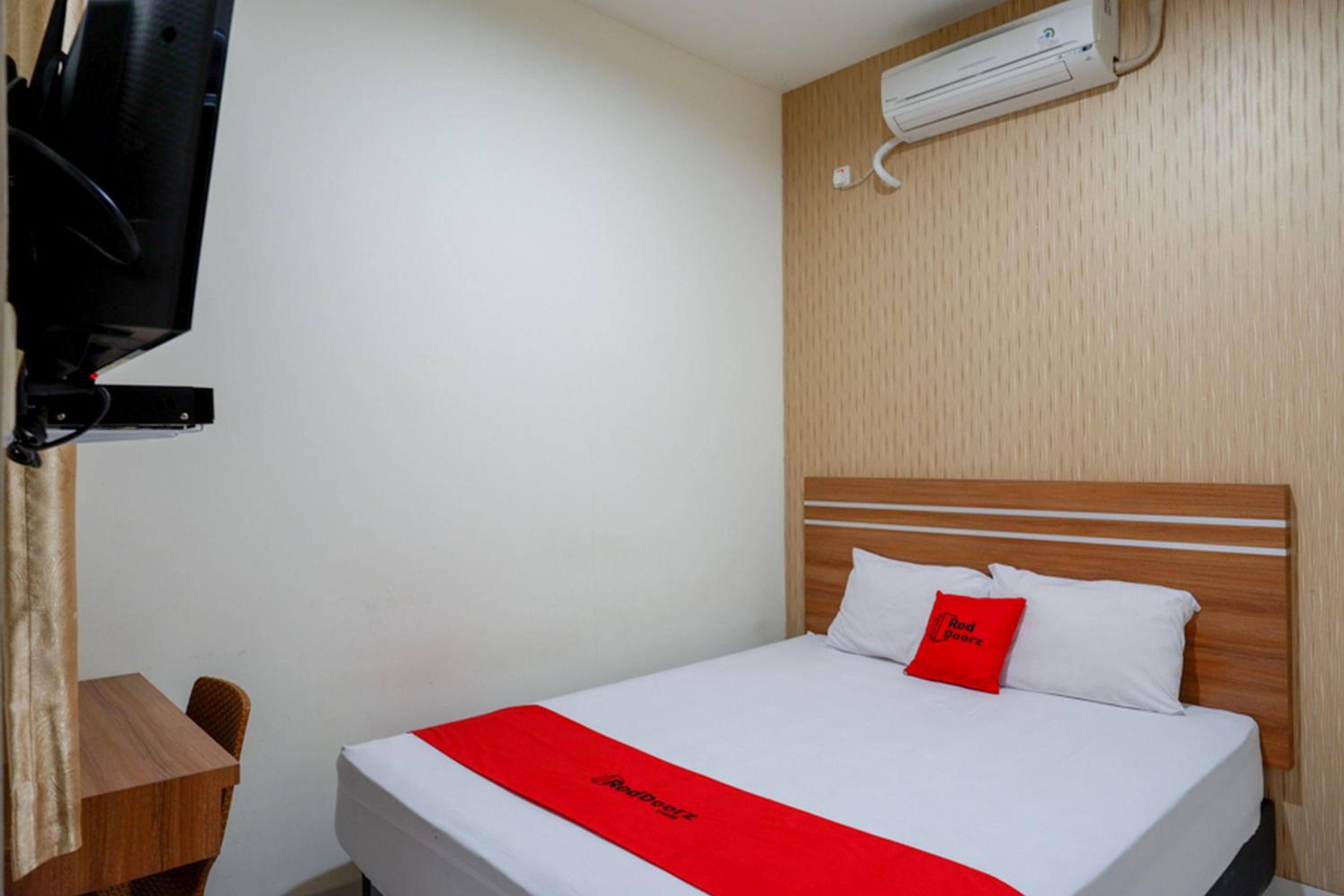Economy Double Room photo 3