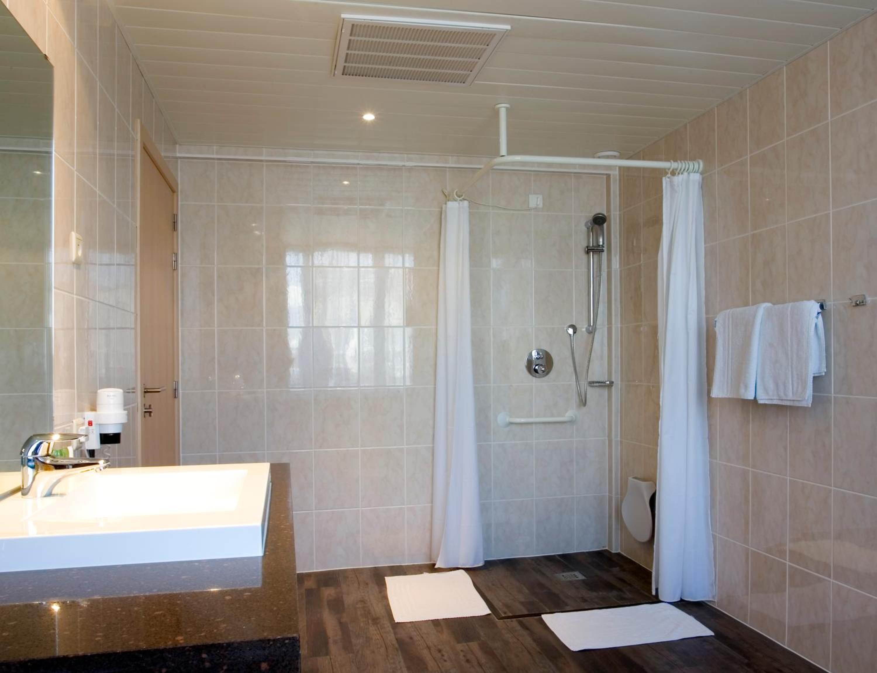 Standard Double Room - Photo 2