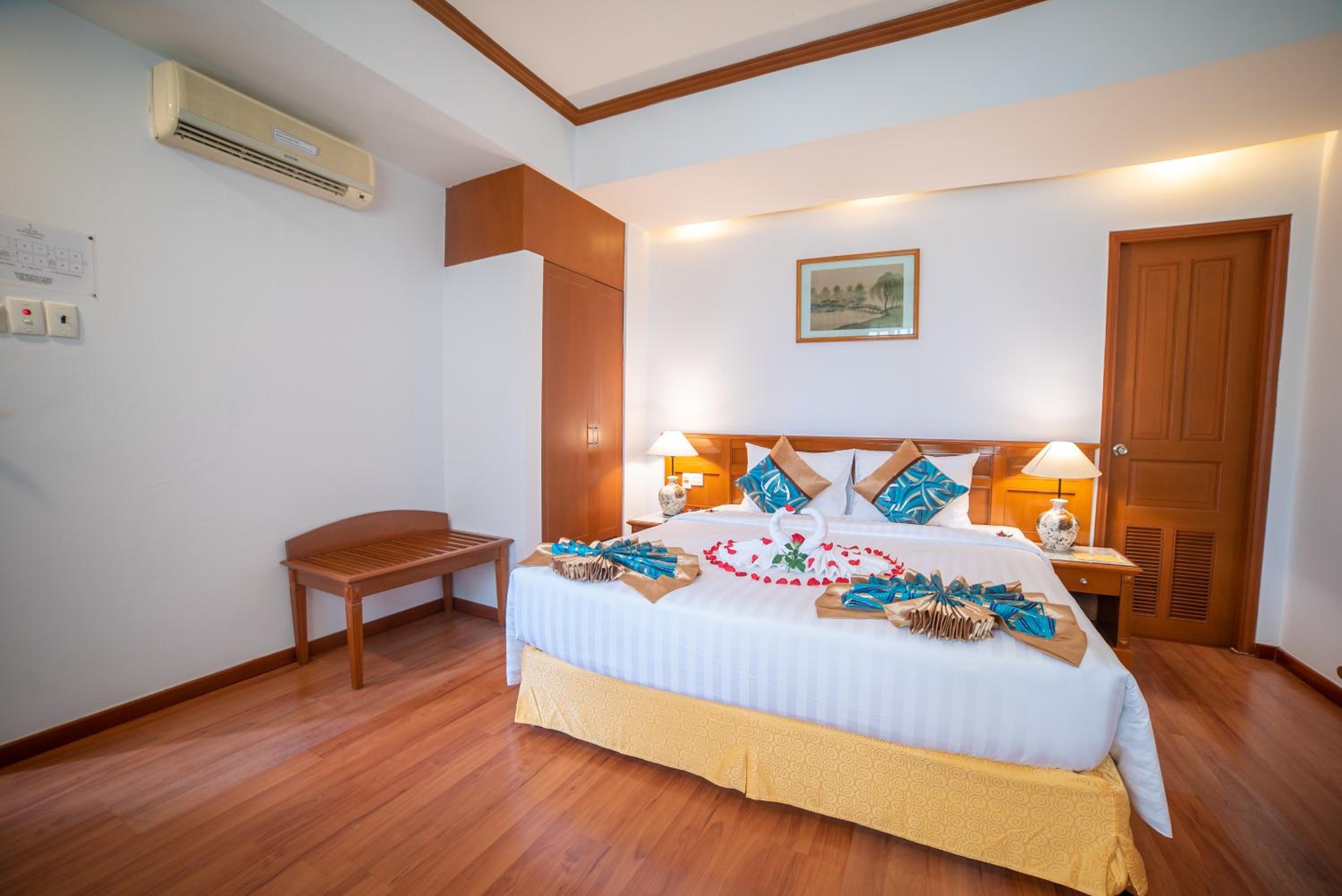Oscar Elegant Double Room — the supplier's photographs — photo 5
