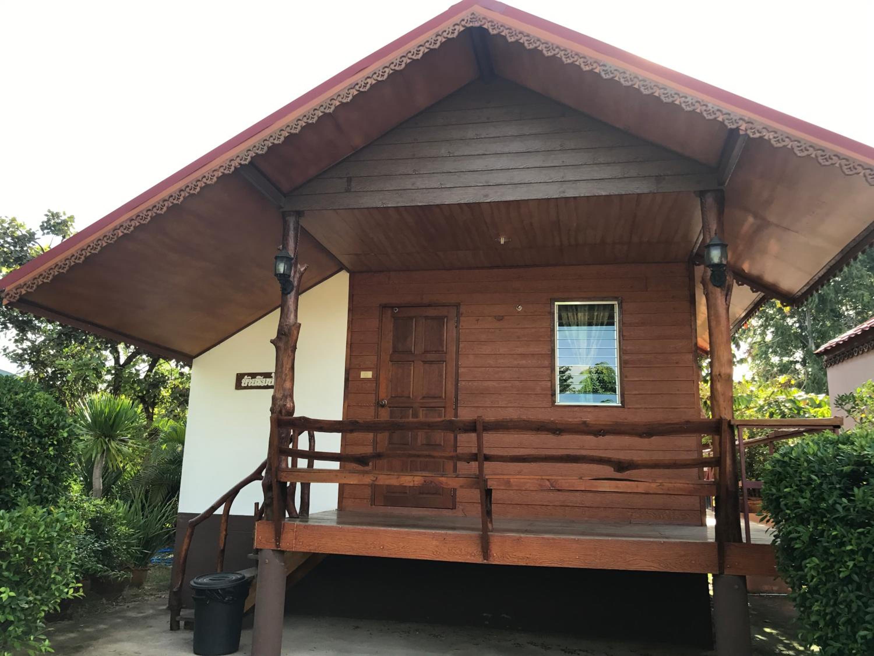 Deluxe Double Room - Photo 9