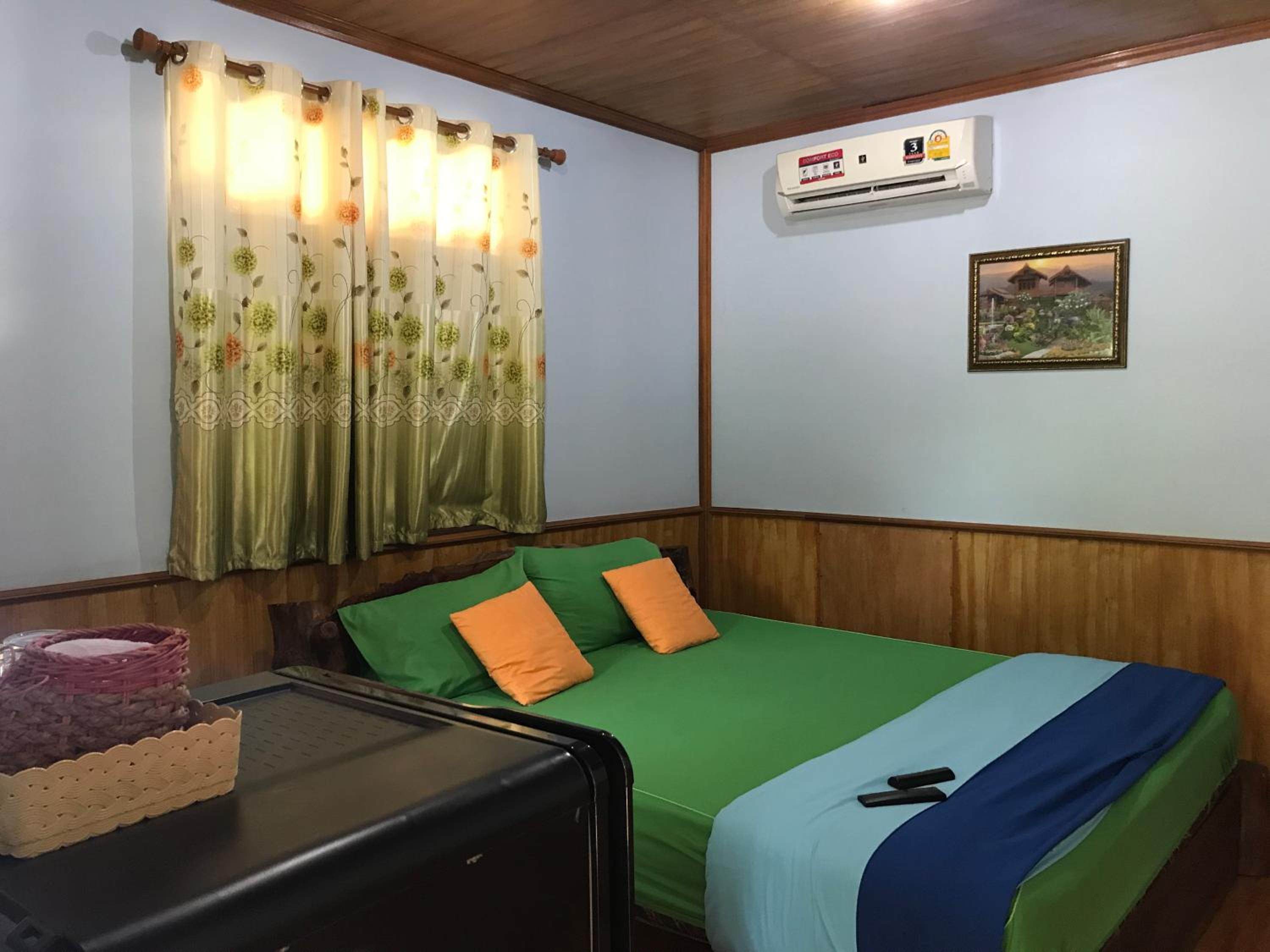 Deluxe Double Room - Photo 10