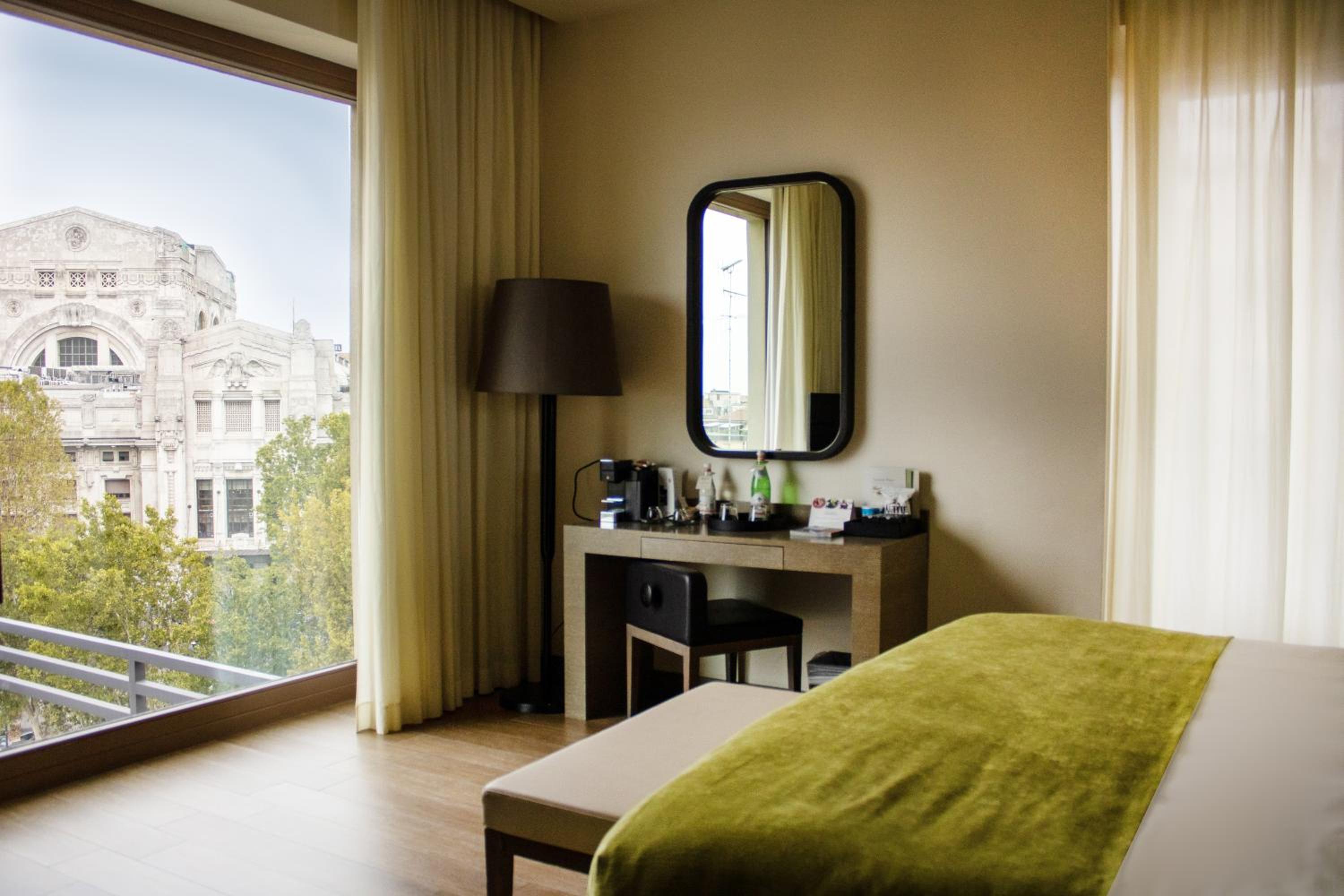 Junior Suite with View
