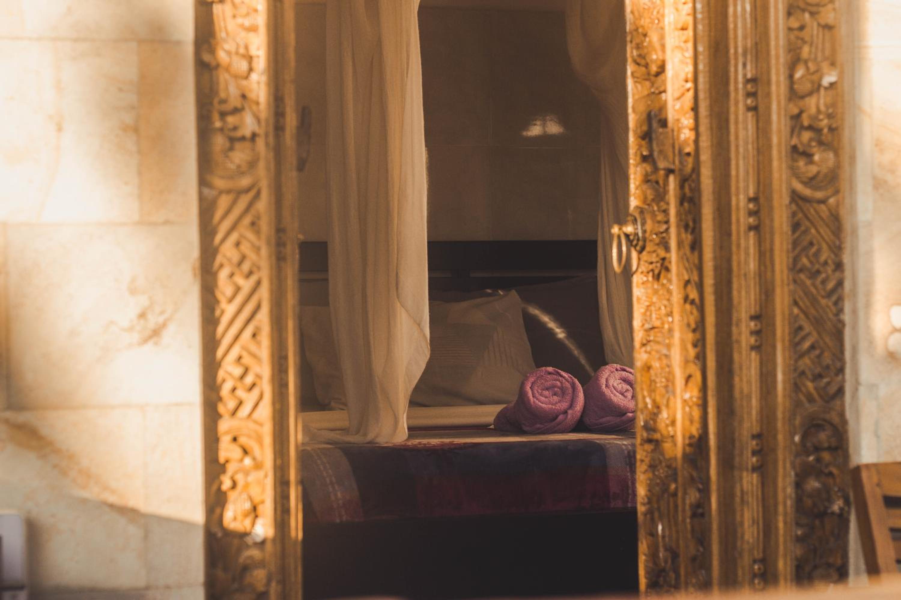 Double Room - Photo 6
