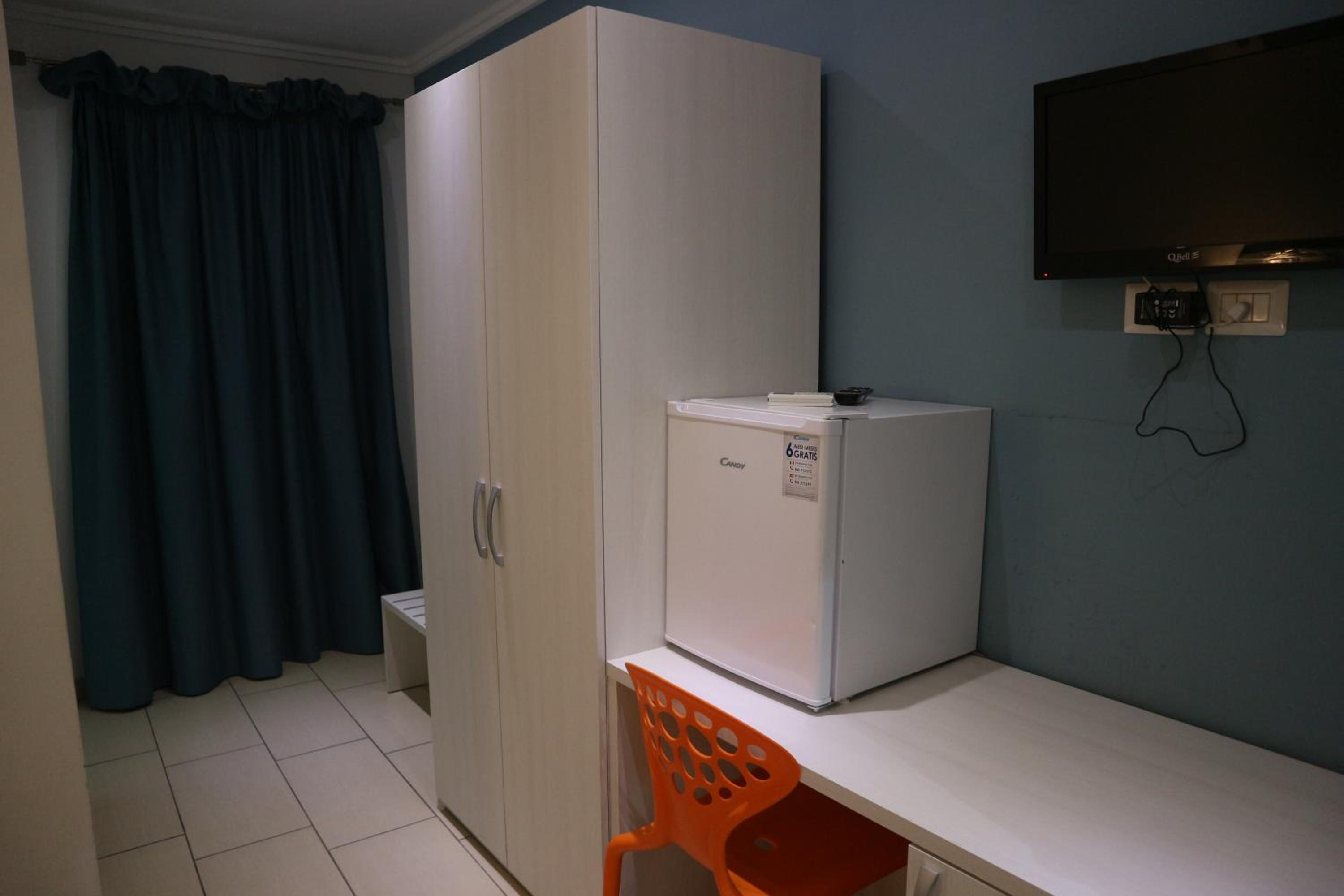 Double Room with Sea View - Photo 6