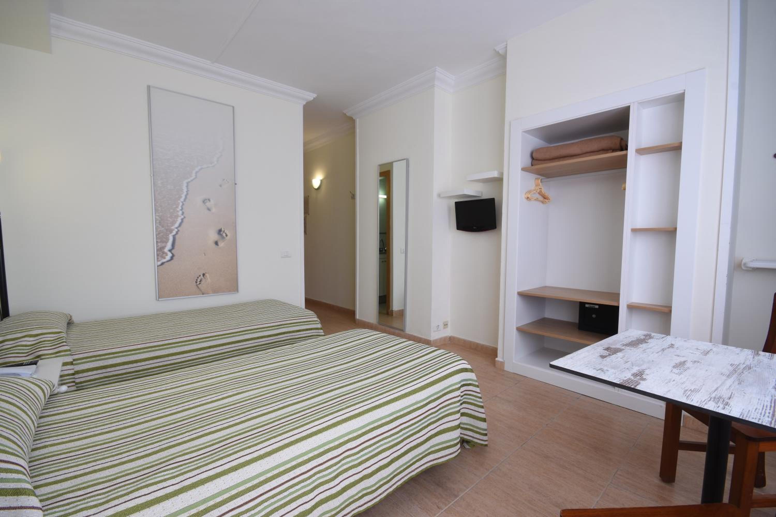 Triple Exterior Studio - Photo 1