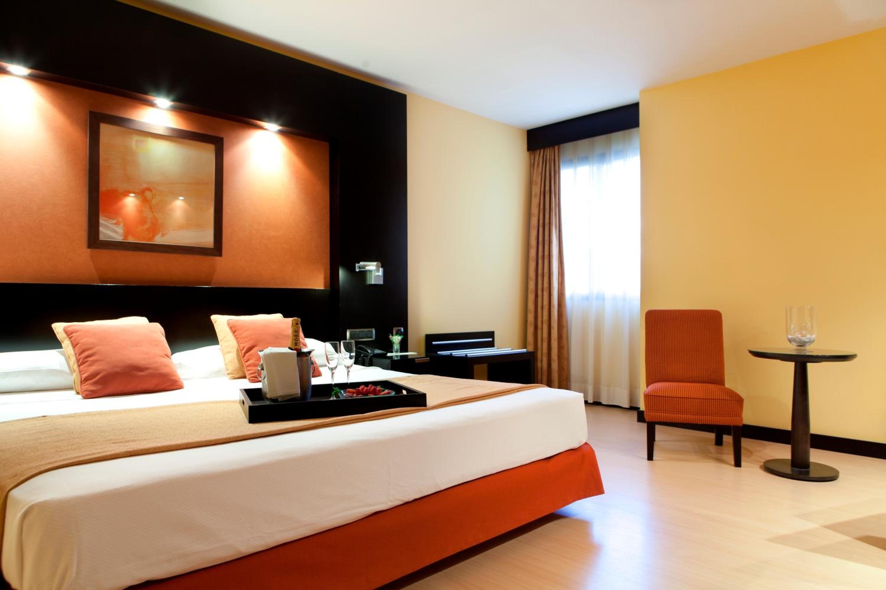 Junior Suite - Photo 1
